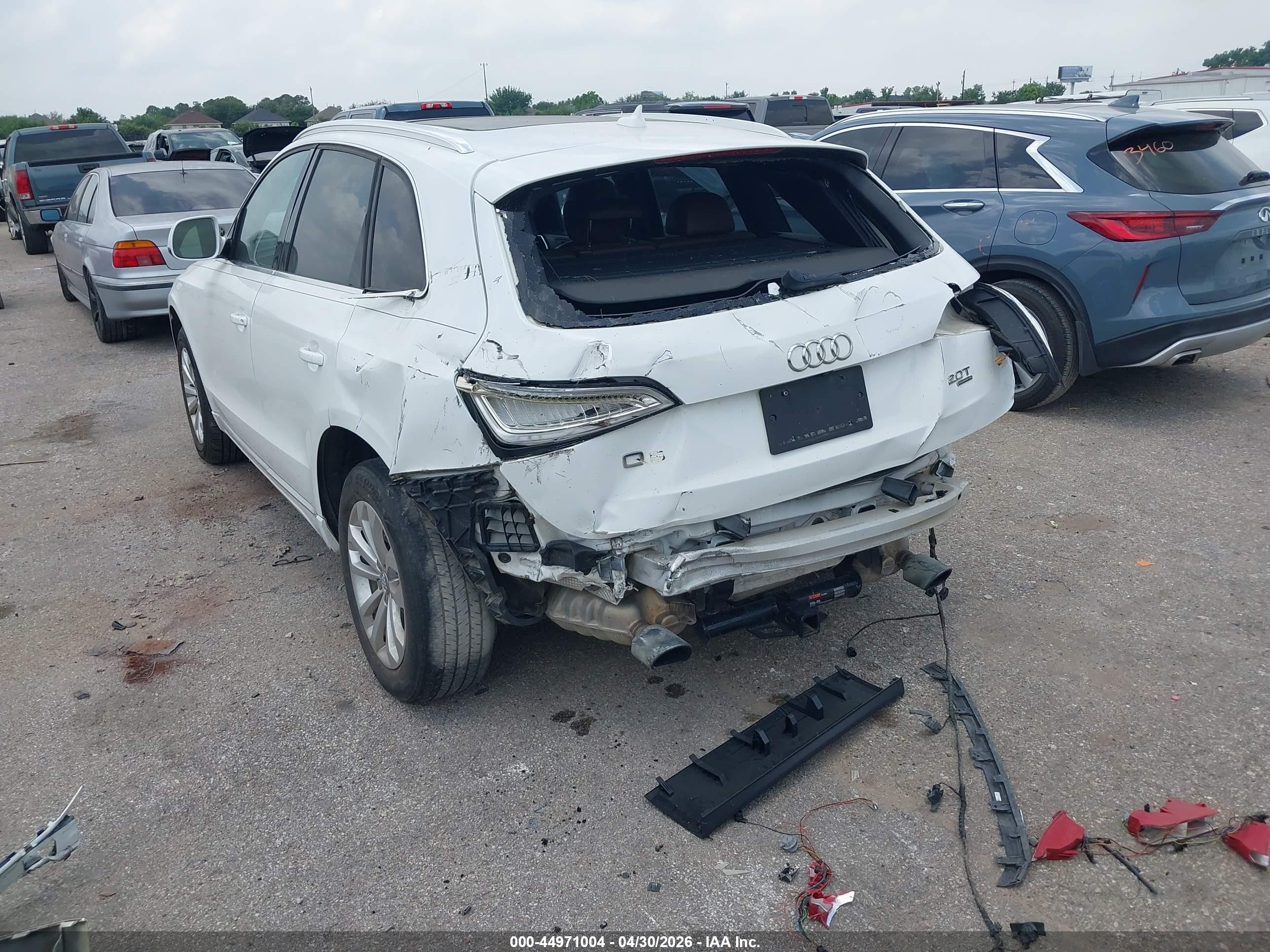 2014 Audi Q5 2.0t Premium White vin: WA1LFAFPXEA082966