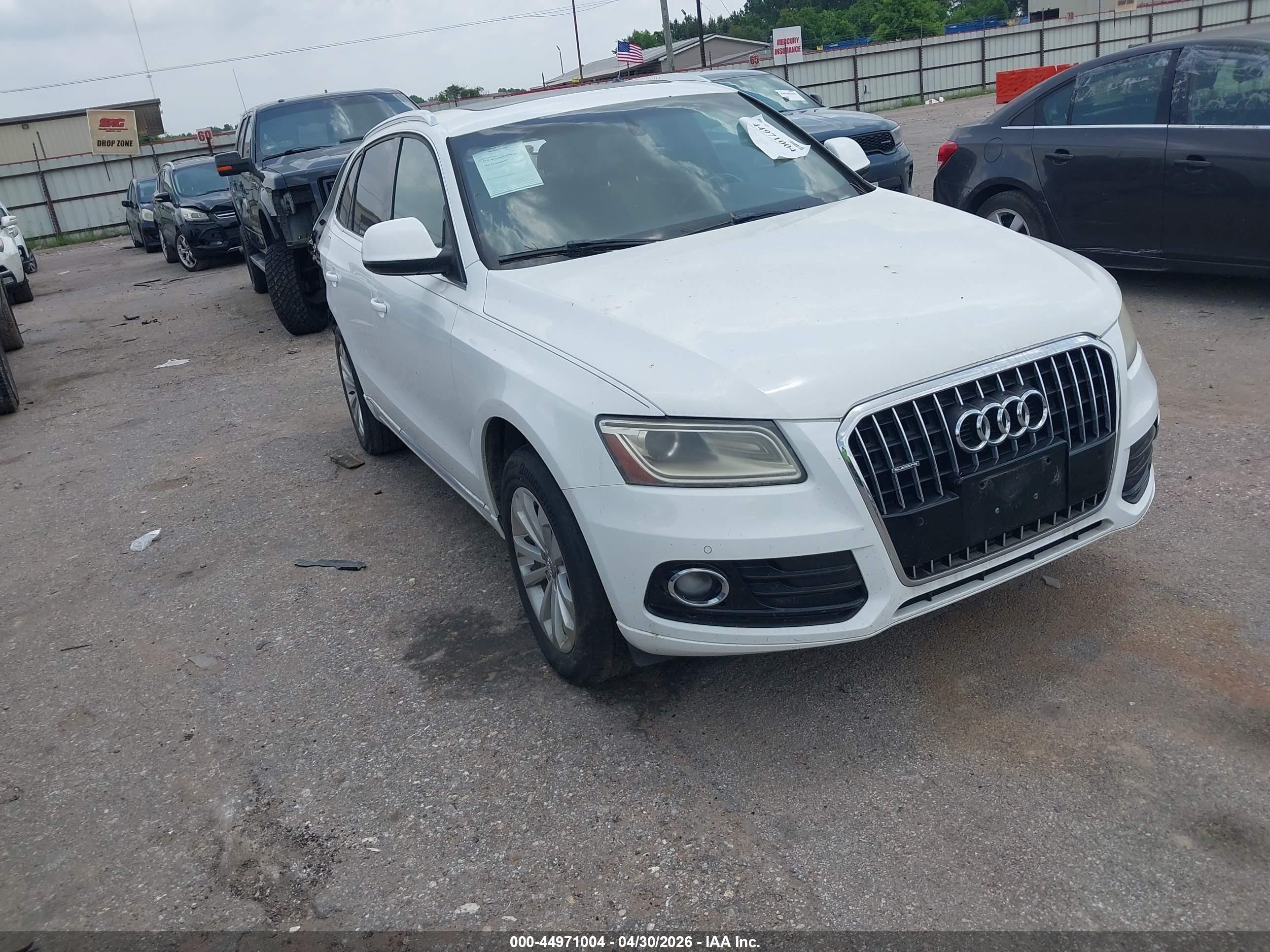2014 Audi Q5 2.0t Premium White vin: WA1LFAFPXEA082966