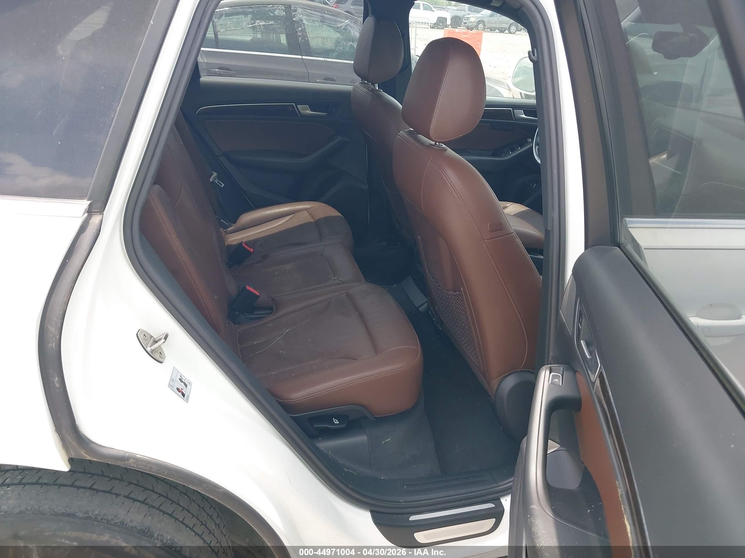 2014 Audi Q5 2.0t Premium White vin: WA1LFAFPXEA082966