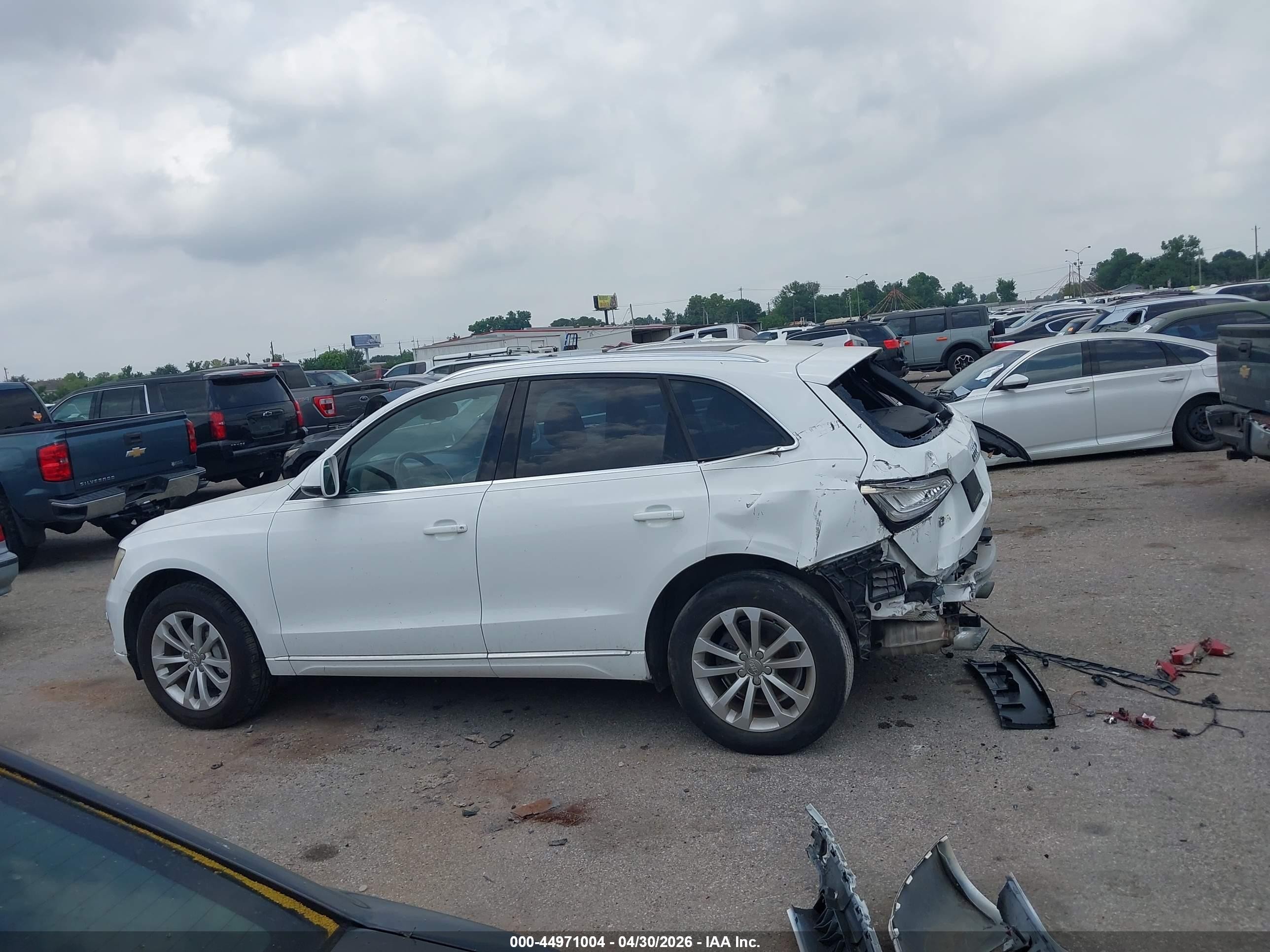 2014 Audi Q5 2.0t Premium White vin: WA1LFAFPXEA082966