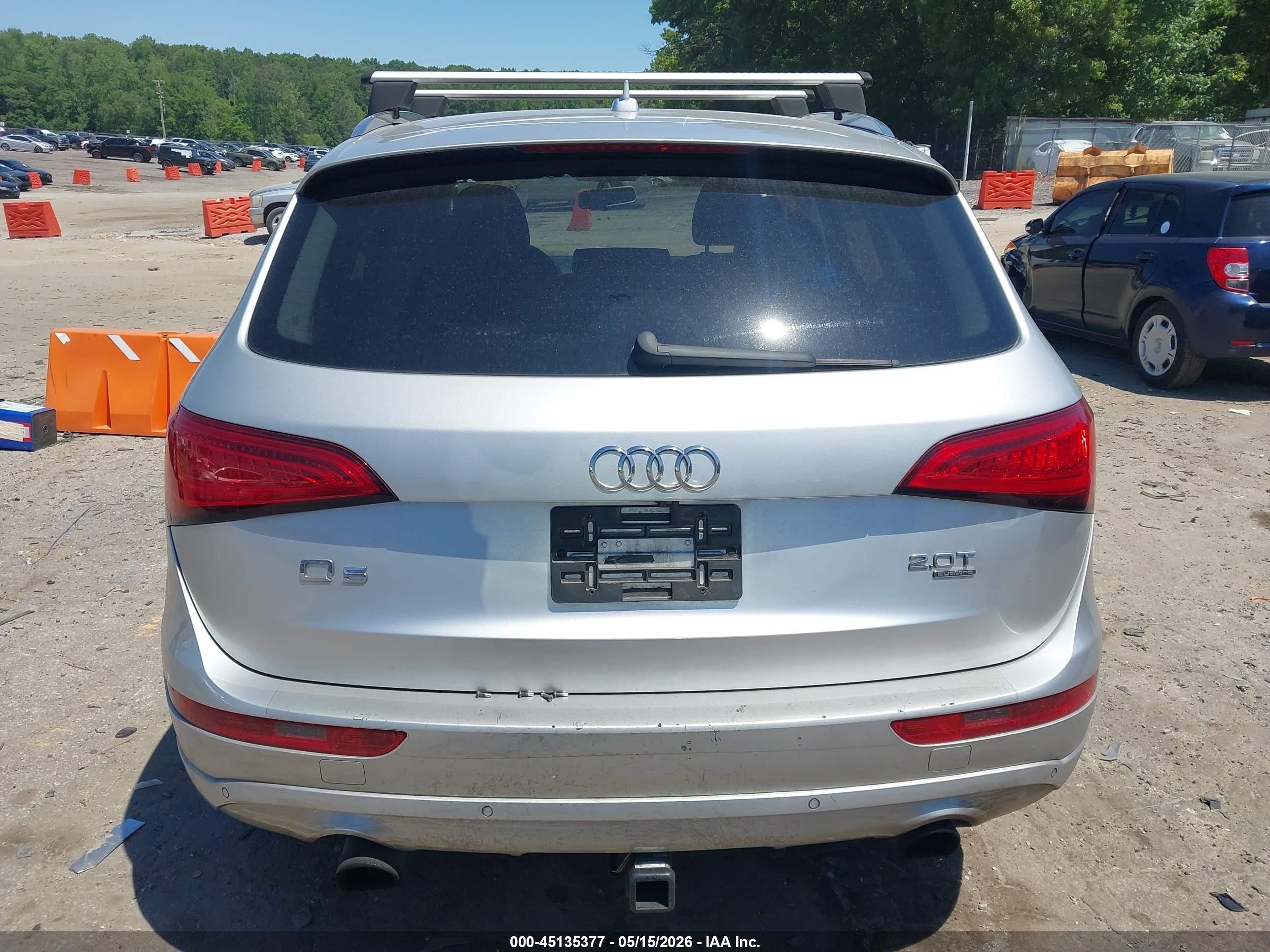 2014 Audi Q5 2.0t Premium Silver vin: WA1LFAFPXEA099038