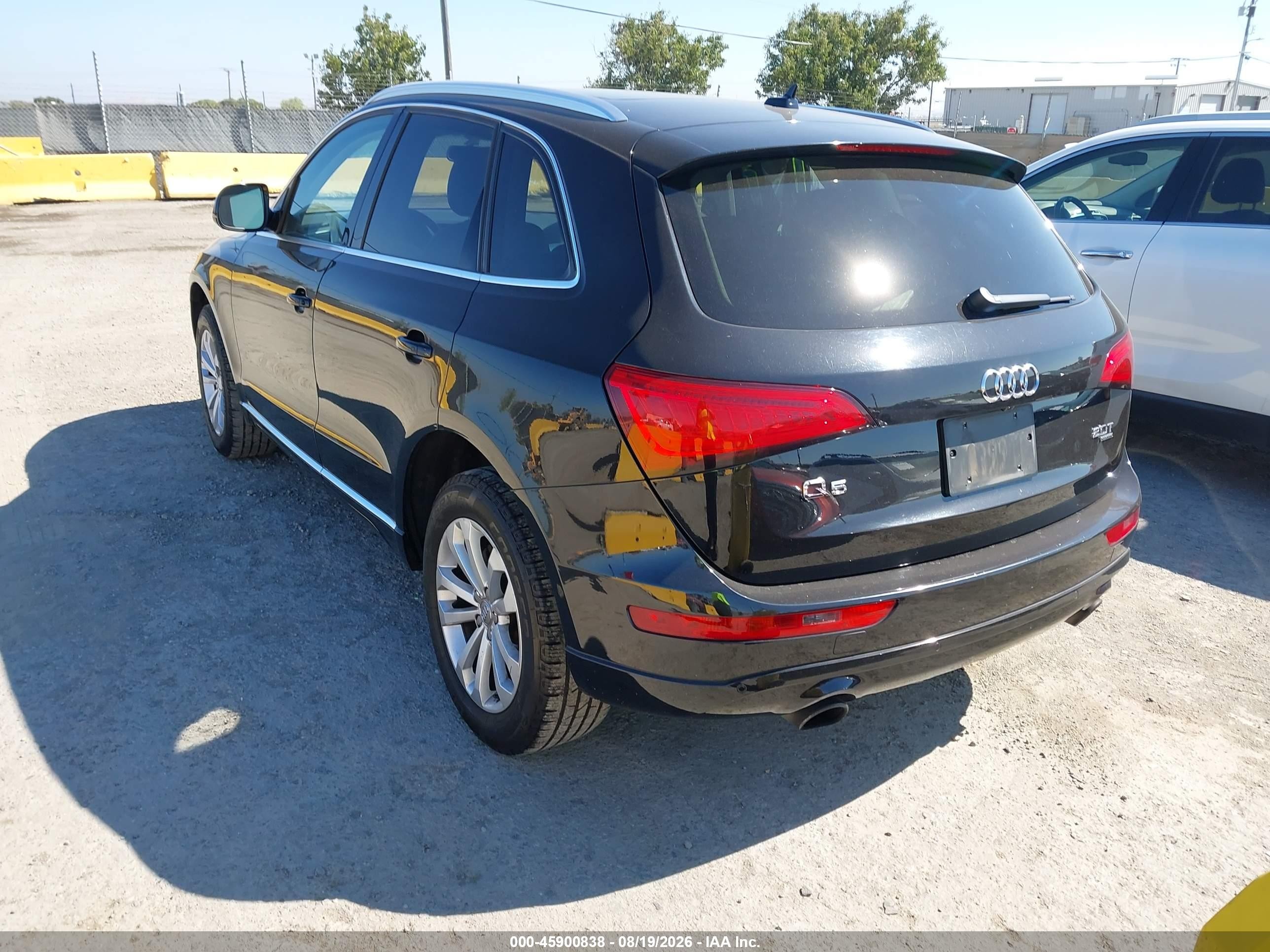 2014 Audi Q5 2.0t Premium Black vin: WA1LFAFPXEA129302