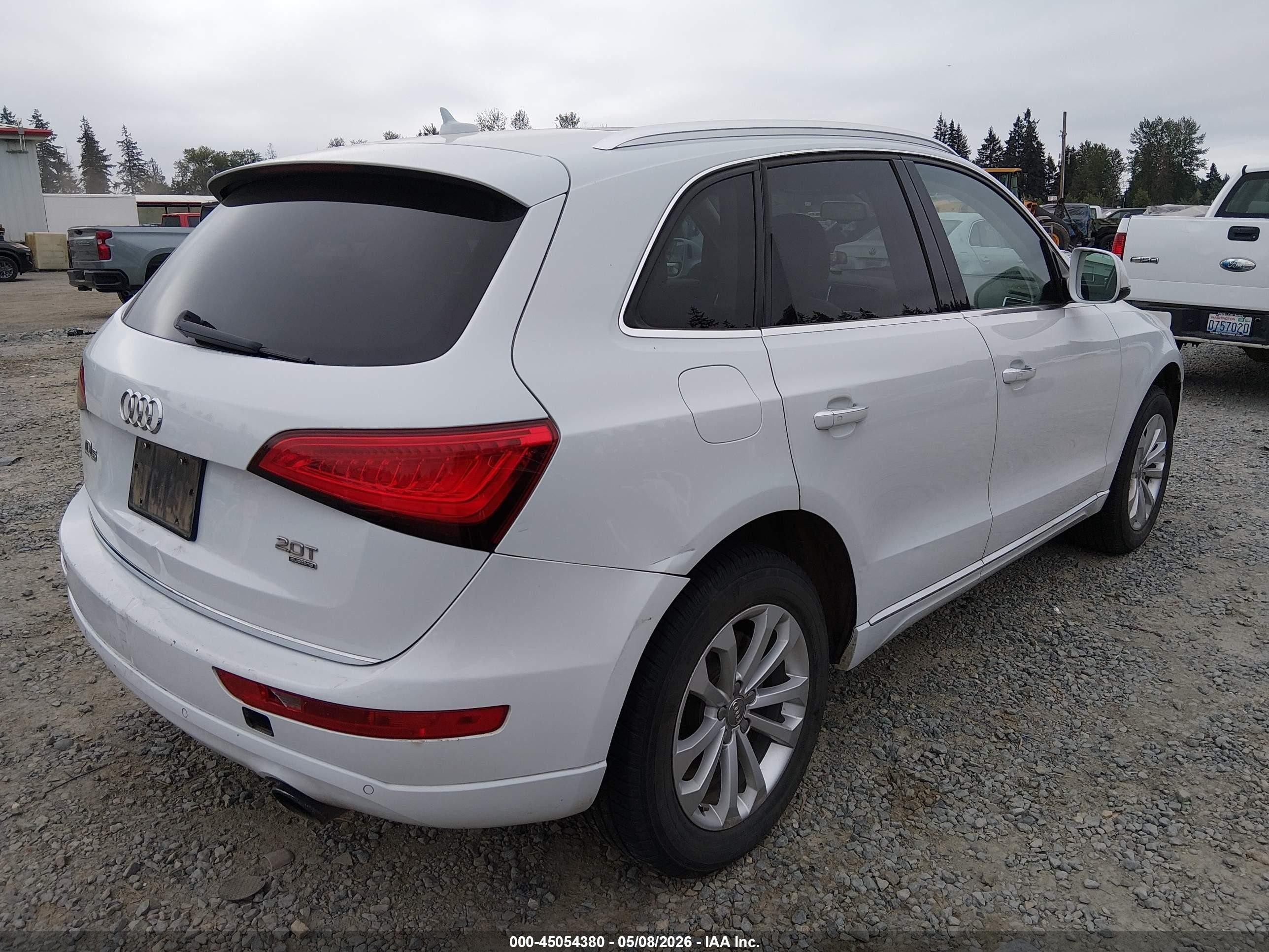 2015 Audi Q5 2.0t Premium White vin: WA1LFAFPXFA018170