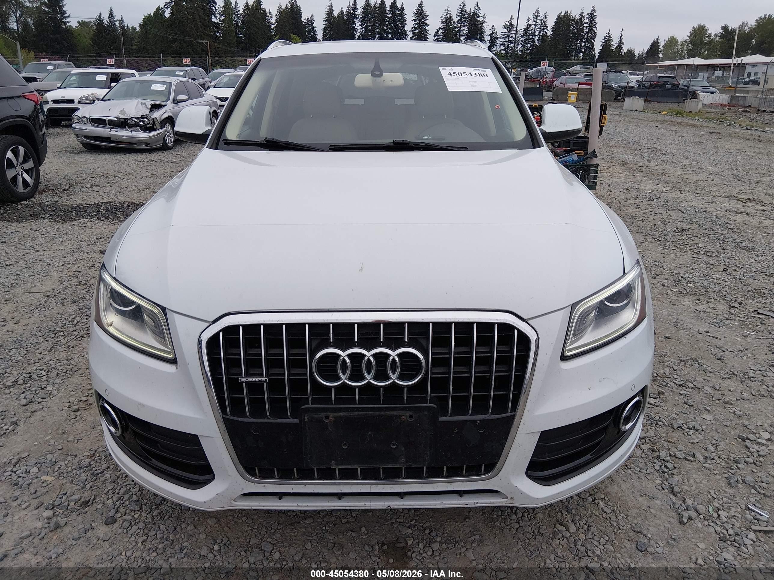 2015 Audi Q5 2.0t Premium White vin: WA1LFAFPXFA018170