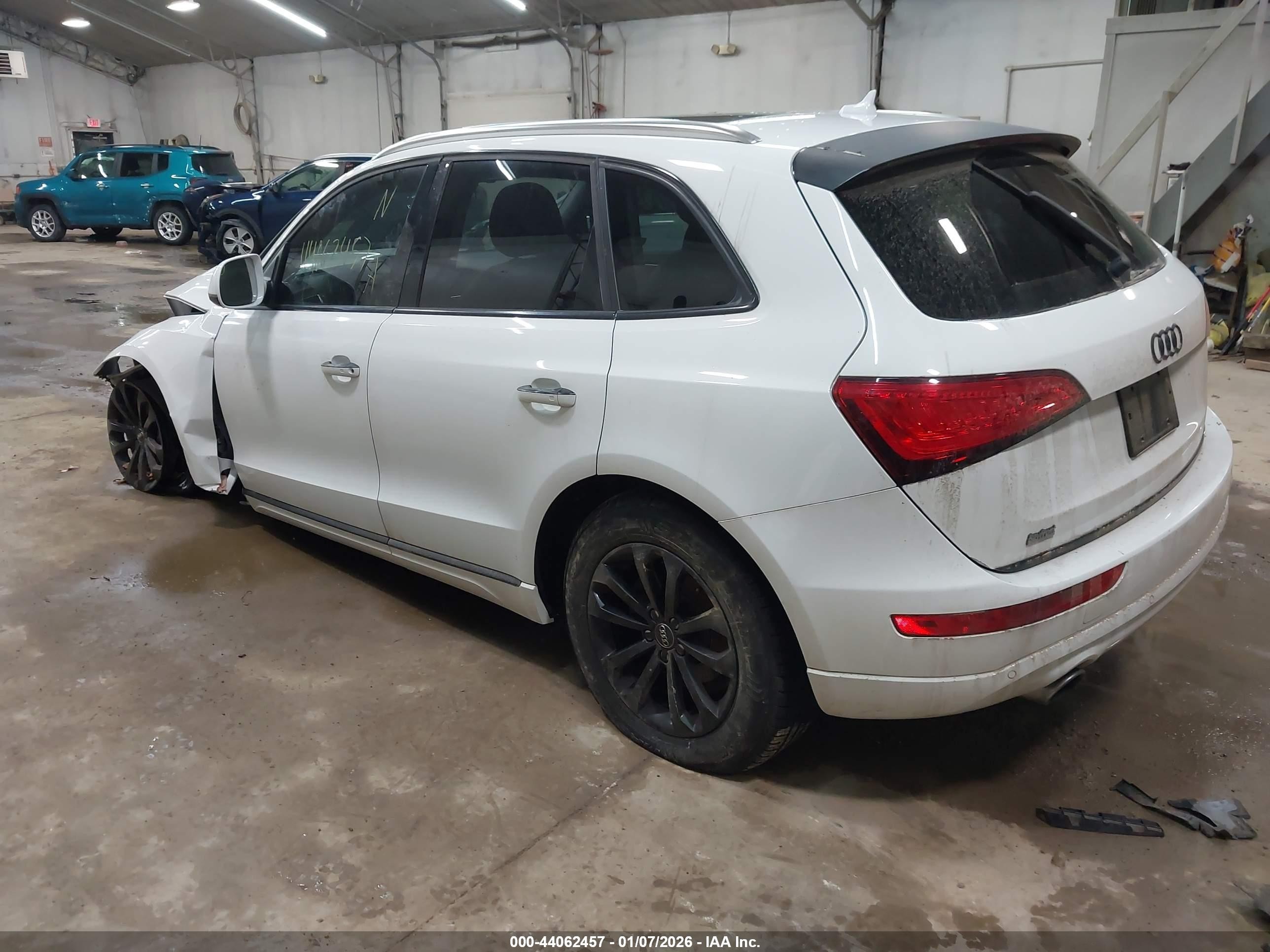 2015 Audi Q5 2.0t Premium White vin: WA1LFAFPXFA037298