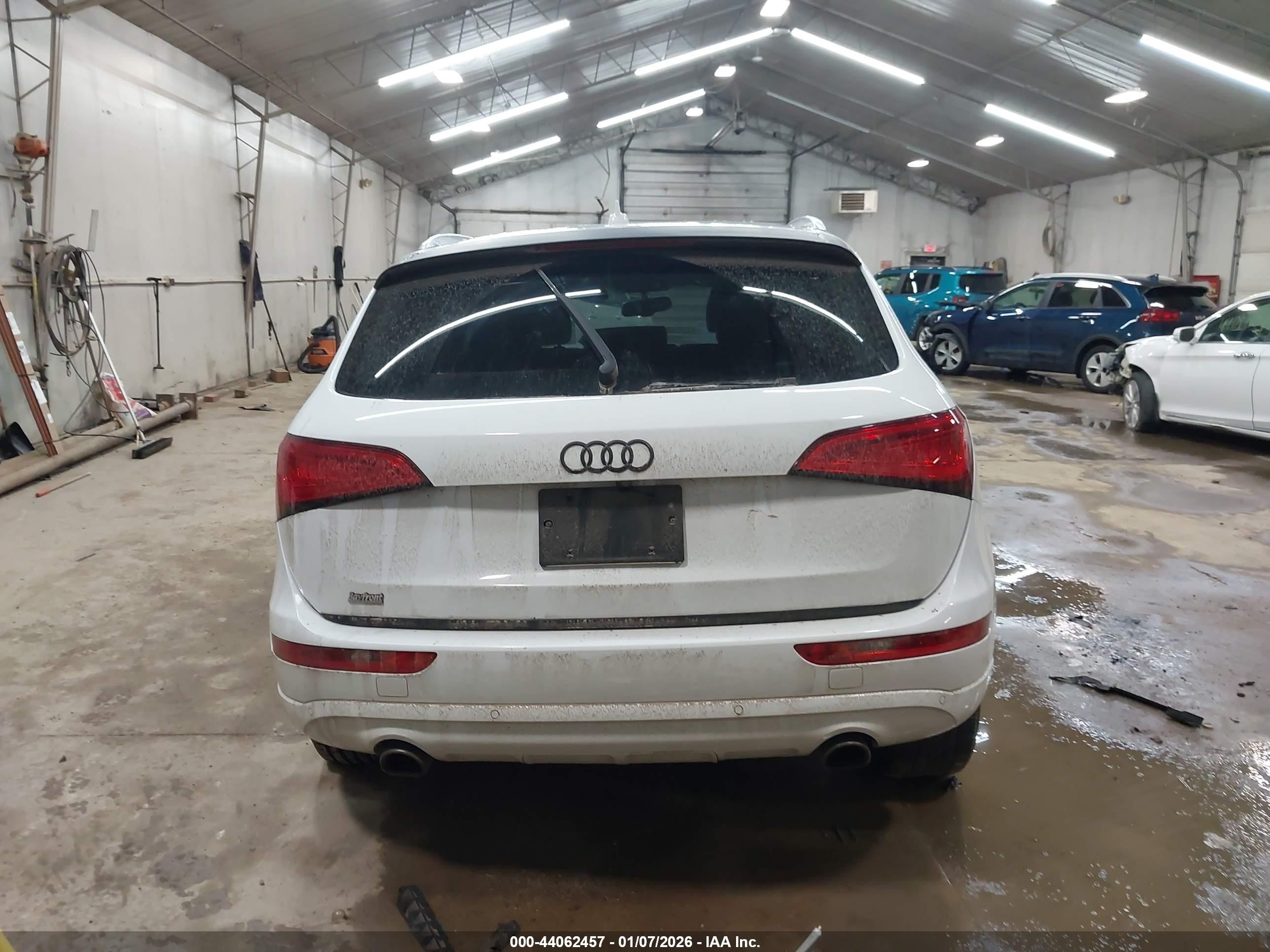 2015 Audi Q5 2.0t Premium White vin: WA1LFAFPXFA037298