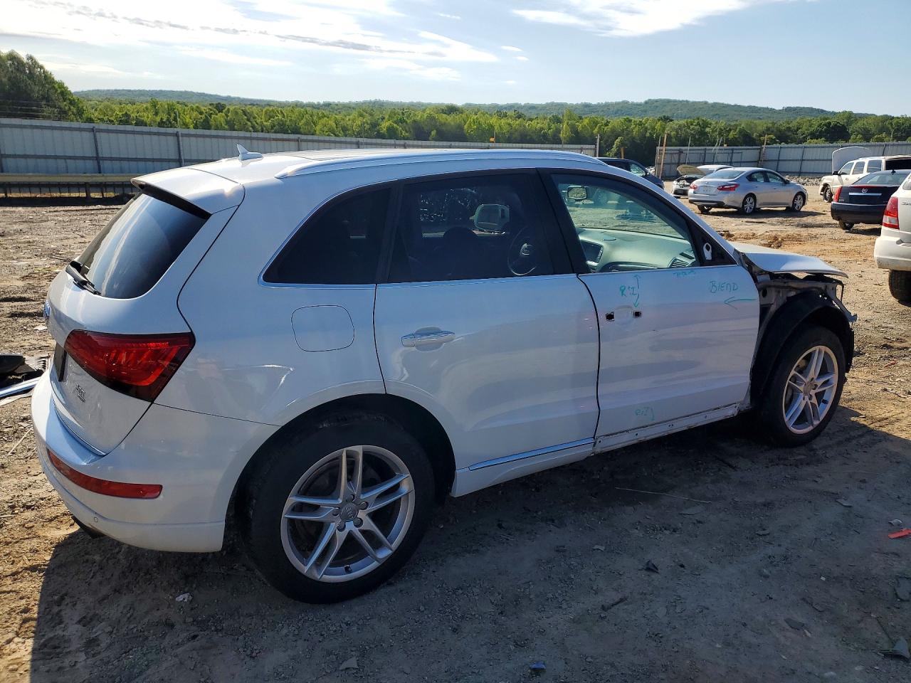 2015 Audi Q5 Premium Plus White vin: WA1LFAFPXFA045689