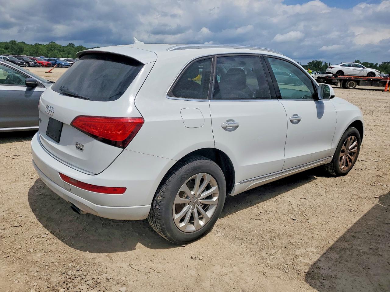 2015 Audi Q5 Premium Plus White vin: WA1LFAFPXFA094746