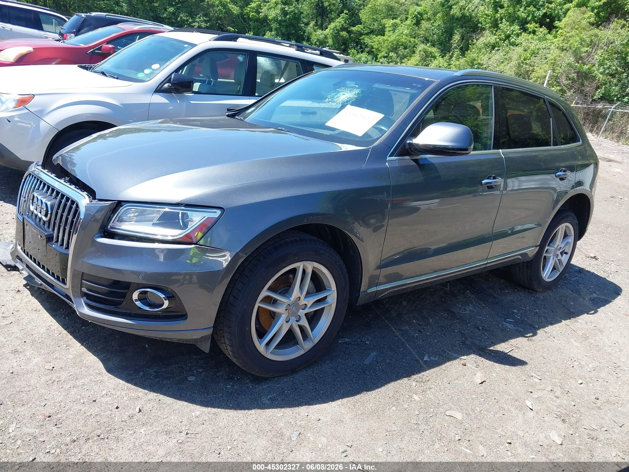 2015 Audi Q5 2.0t Premium Gray vin: WA1LFAFPXFA099204