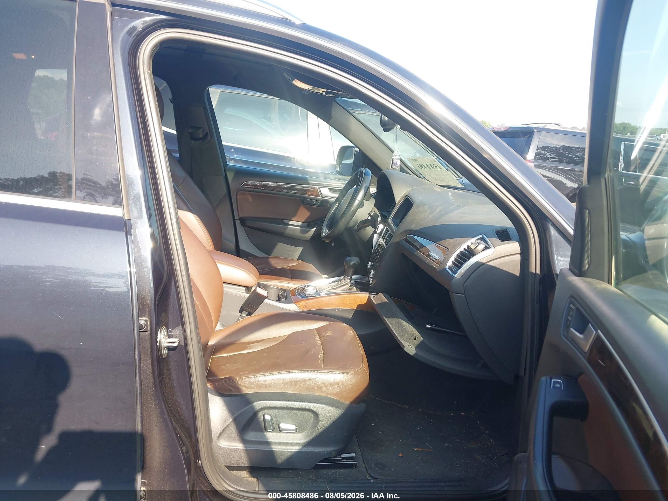 2015 Audi Q5 2.0t Premium Black vin: WA1LFAFPXFA117877