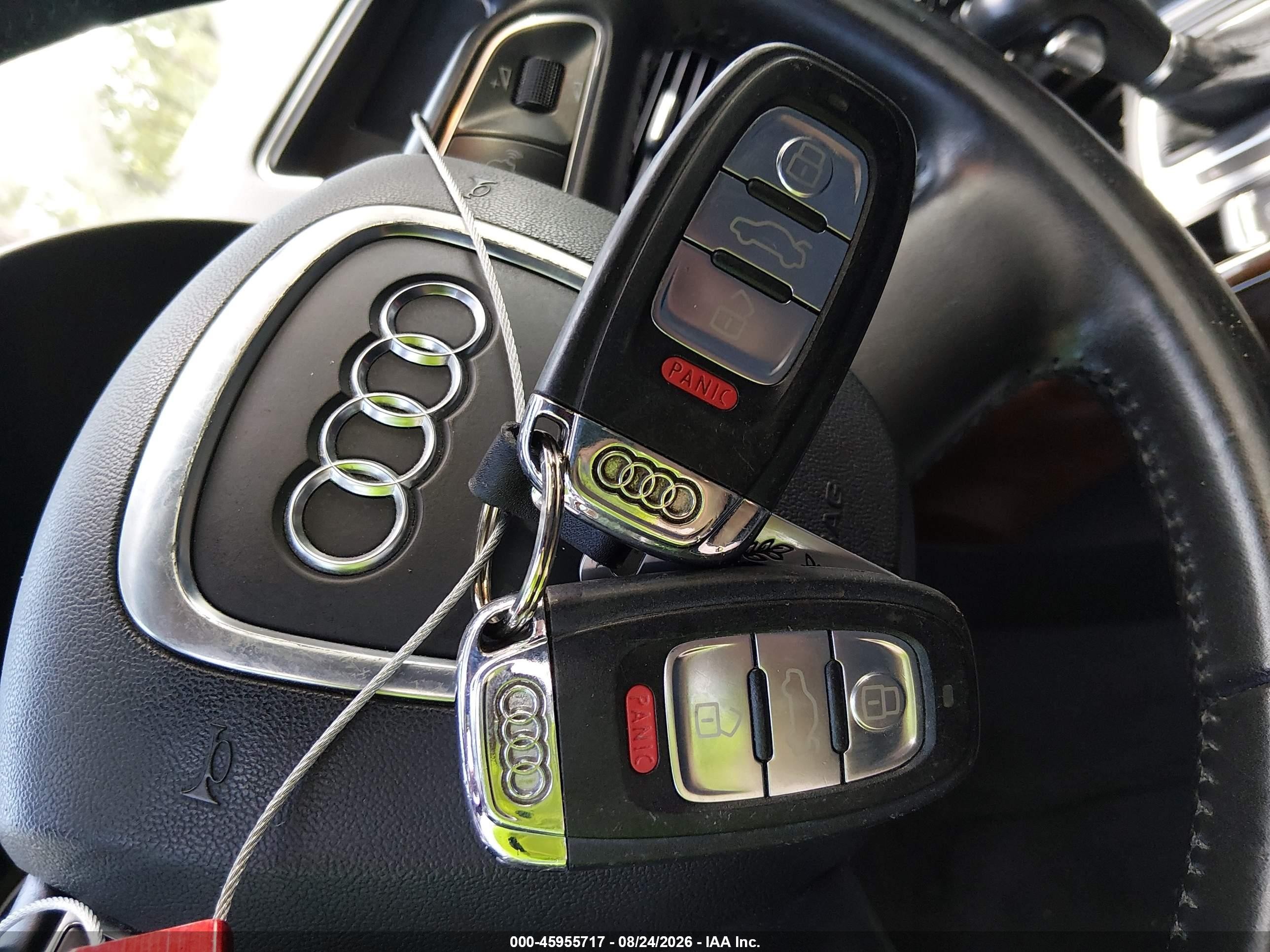 2012 Audi Q5 2.0t Premium Silver vin: WA1LFBFP0CA007373