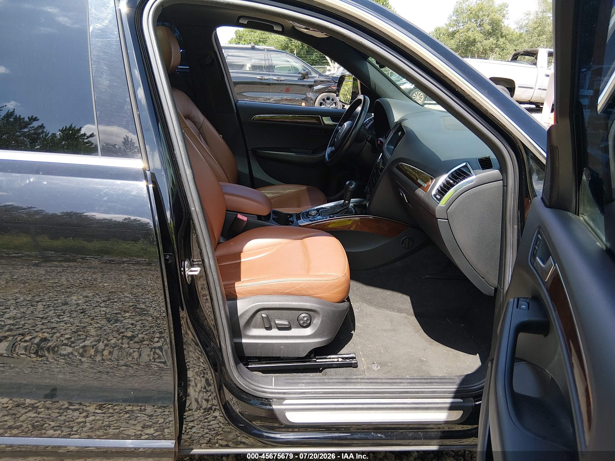2012 Audi Q5 2.0t Premium Black vin: WA1LFBFP0CA103875