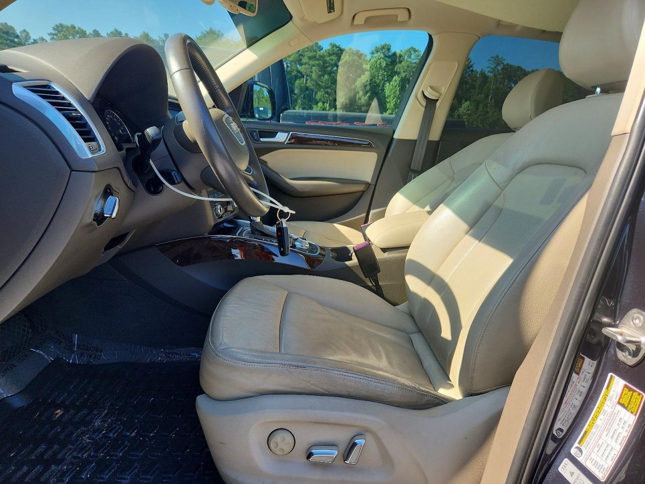 2015 Audi Q5 Premium Plus Charcoal vin: WA1LFBFP5FA100698