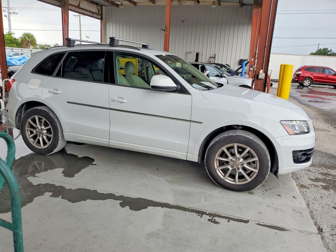 2012 Audi Q5 Premium Plus White vin: WA1LFBFP7CA052455