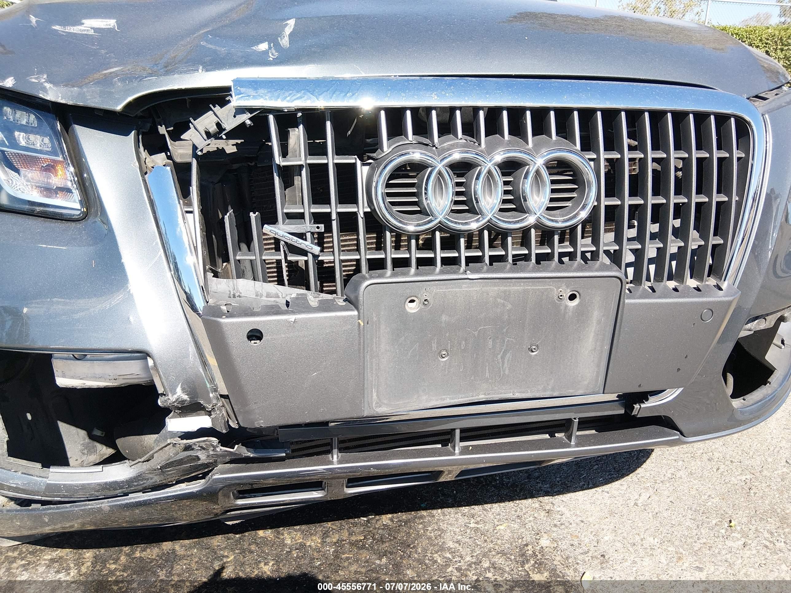 2012 Audi Q5 2.0t Premium Gray vin: WA1LFBFP8CA084119