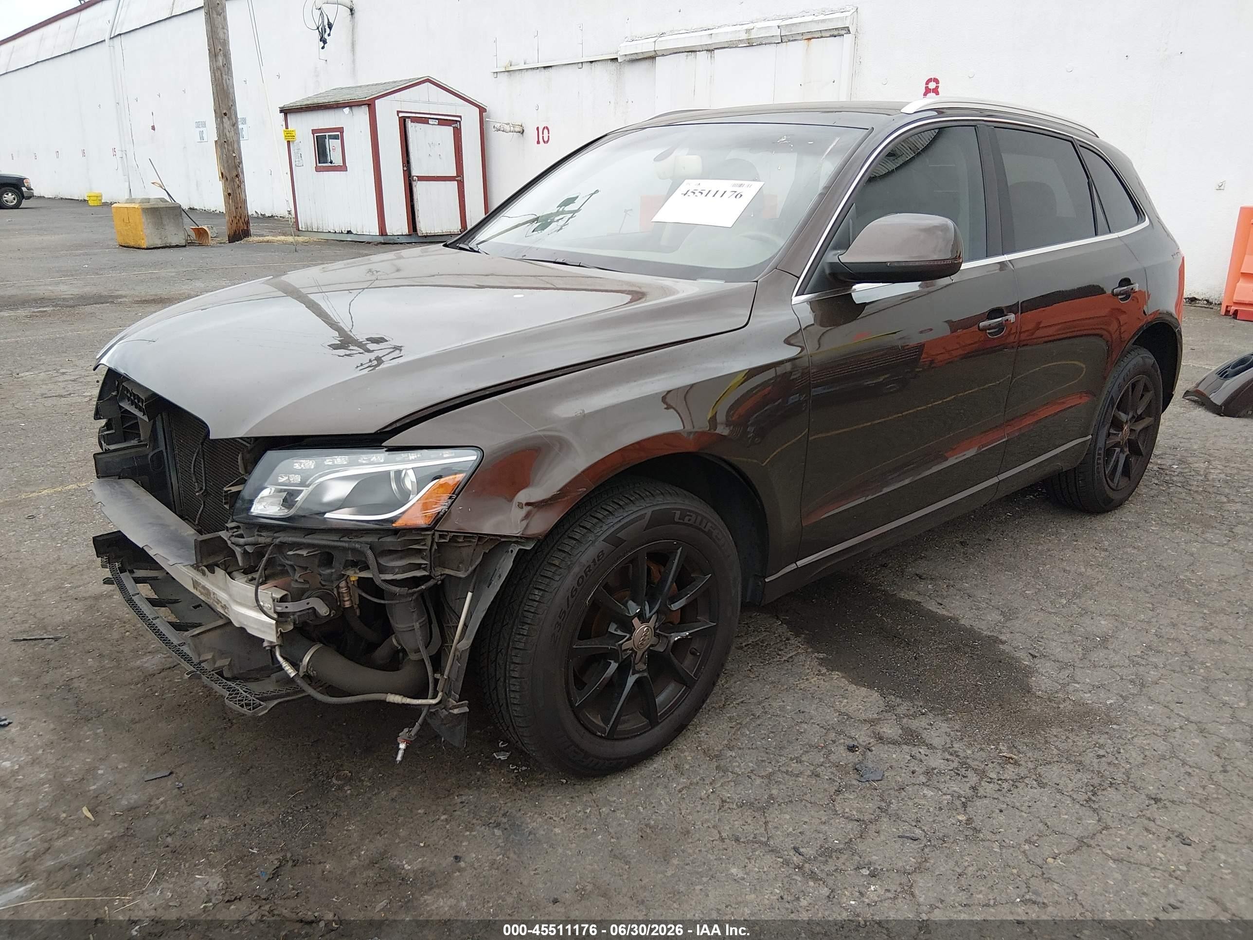 2012 Audi Q5 2.0t Premium Brown vin: WA1LFBFP9CA051890