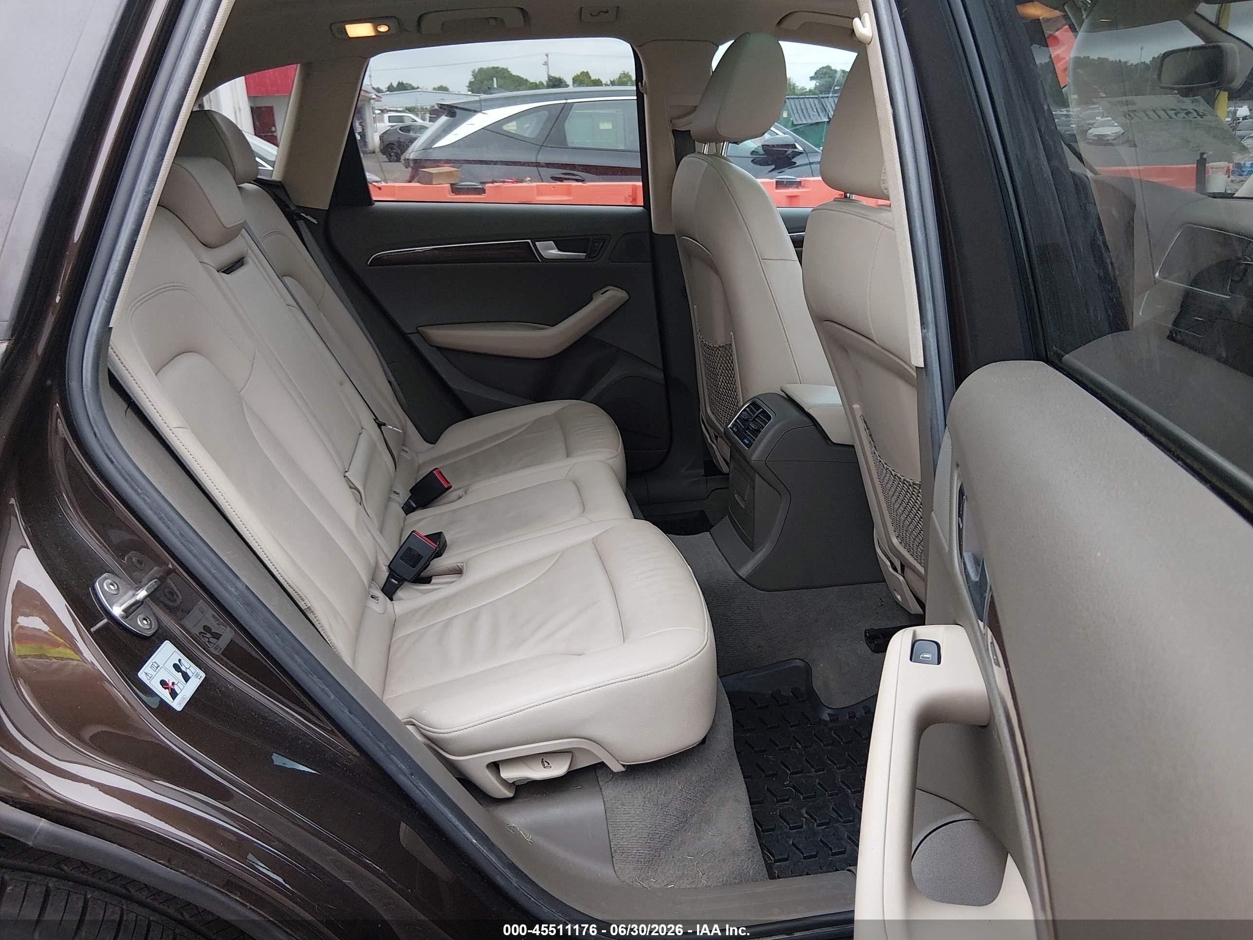 2012 Audi Q5 2.0t Premium Brown vin: WA1LFBFP9CA051890