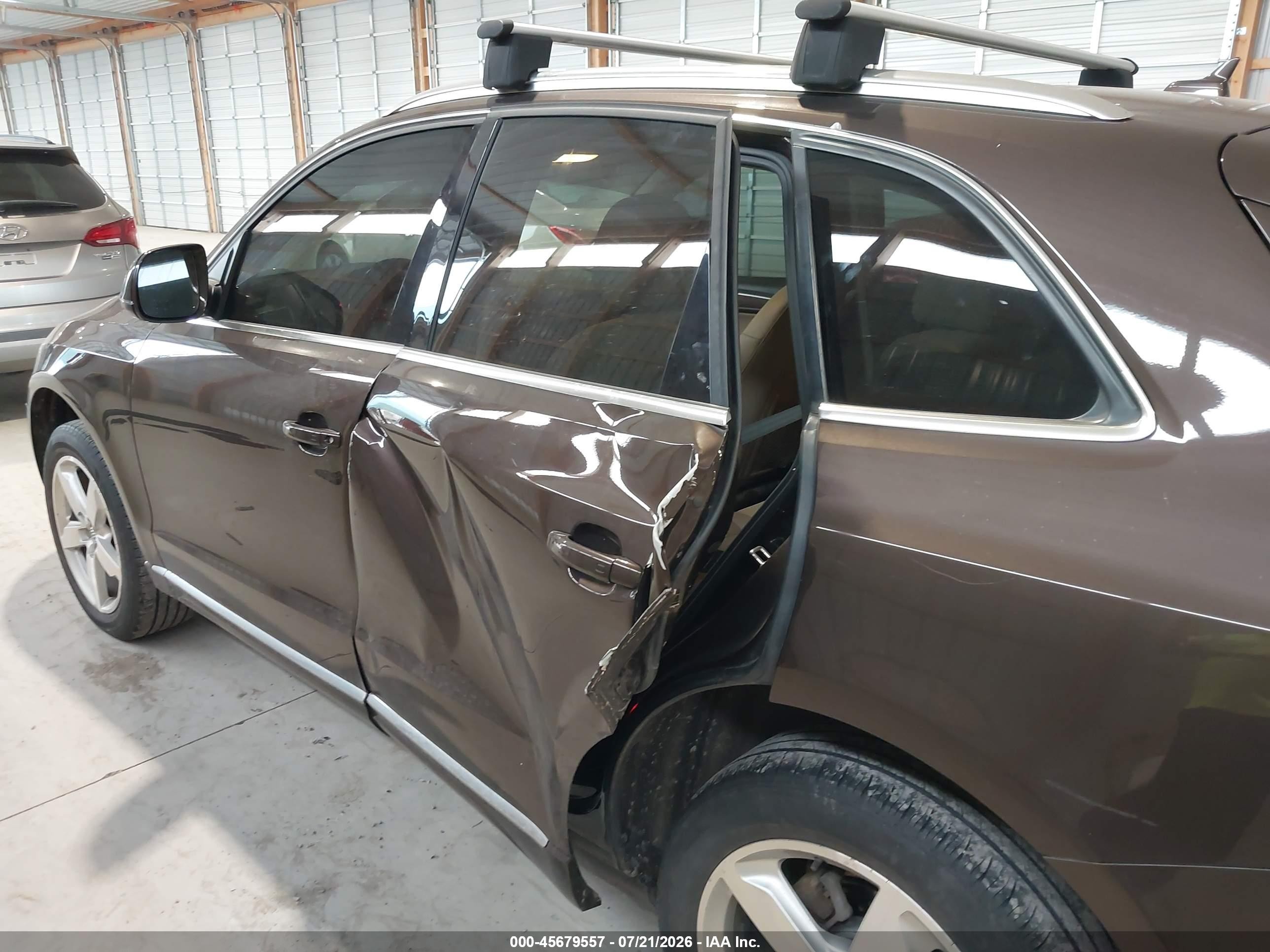 2013 Audi Q5 2.0t Premium Коричневый vin: WA1LFBFPXDA087945