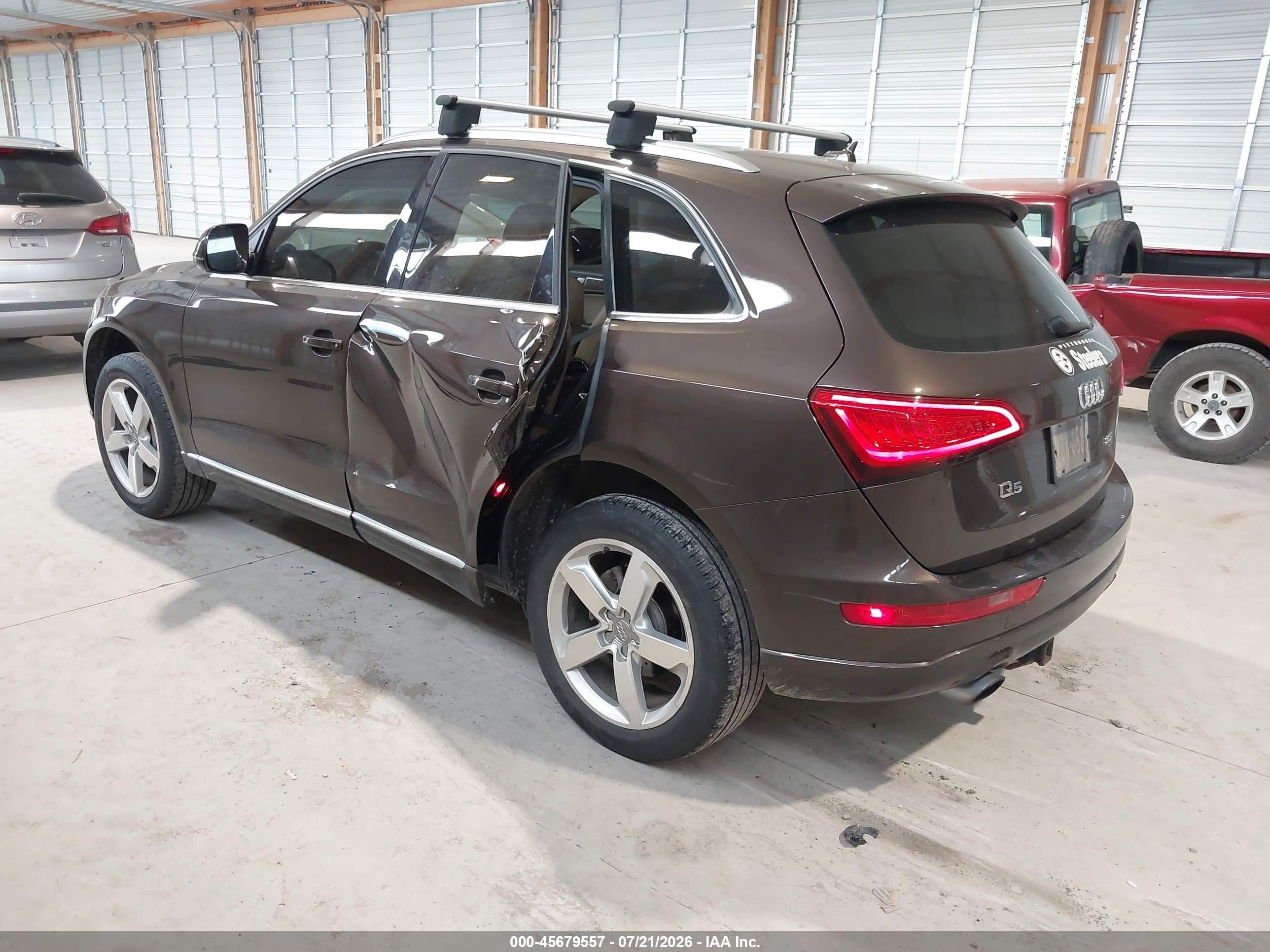2013 Audi Q5 2.0t Premium Коричневый vin: WA1LFBFPXDA087945