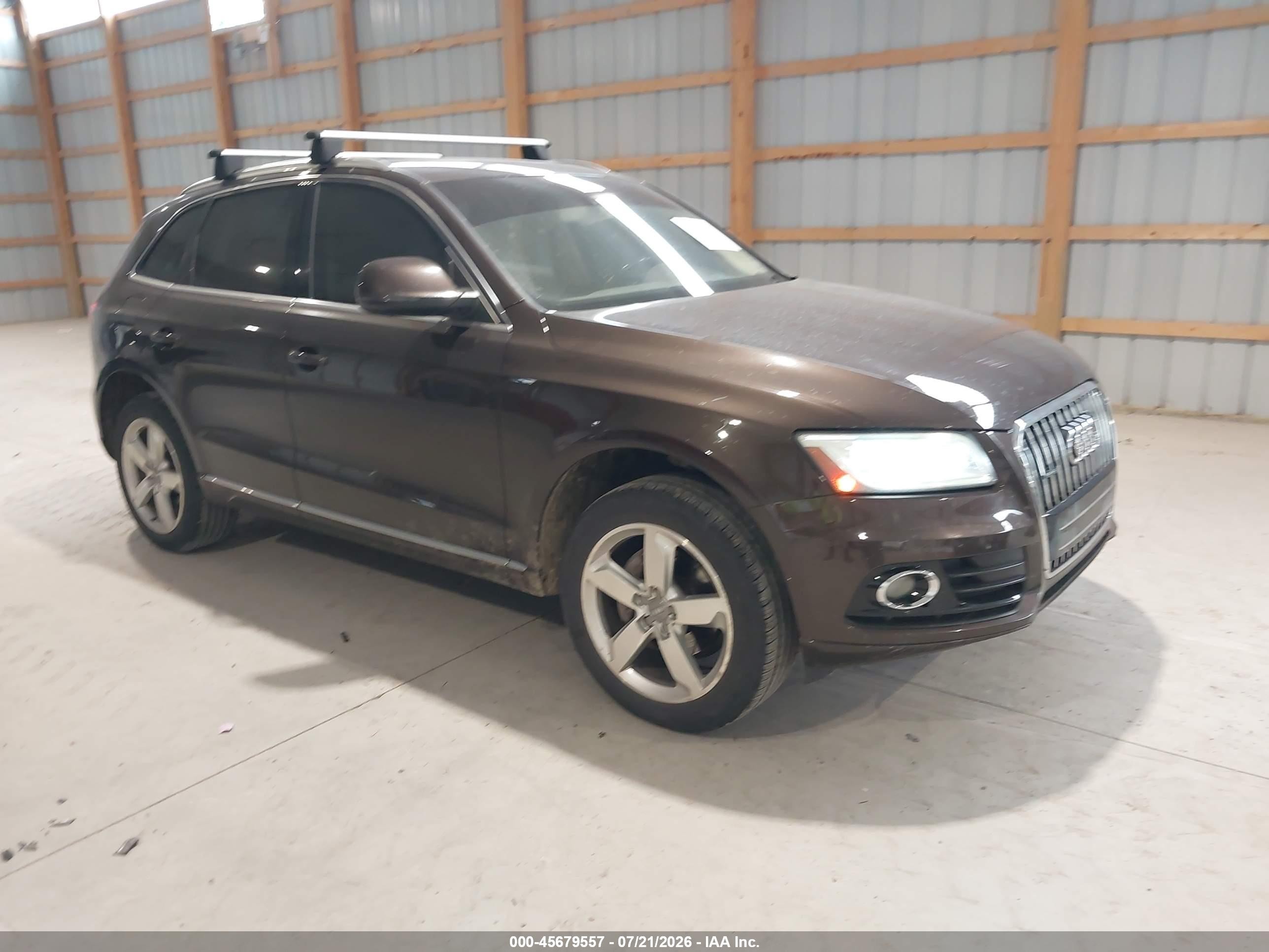 2013 Audi Q5 2.0t Premium Brown vin: WA1LFBFPXDA087945