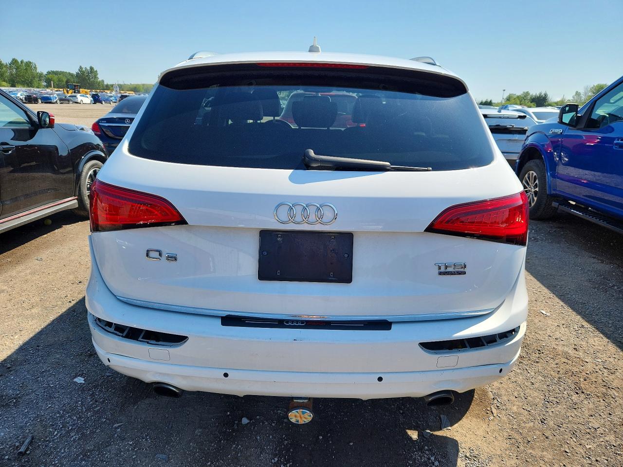 2015 Audi Q5 Premium Plus White vin: WA1LFCFP7FA077818