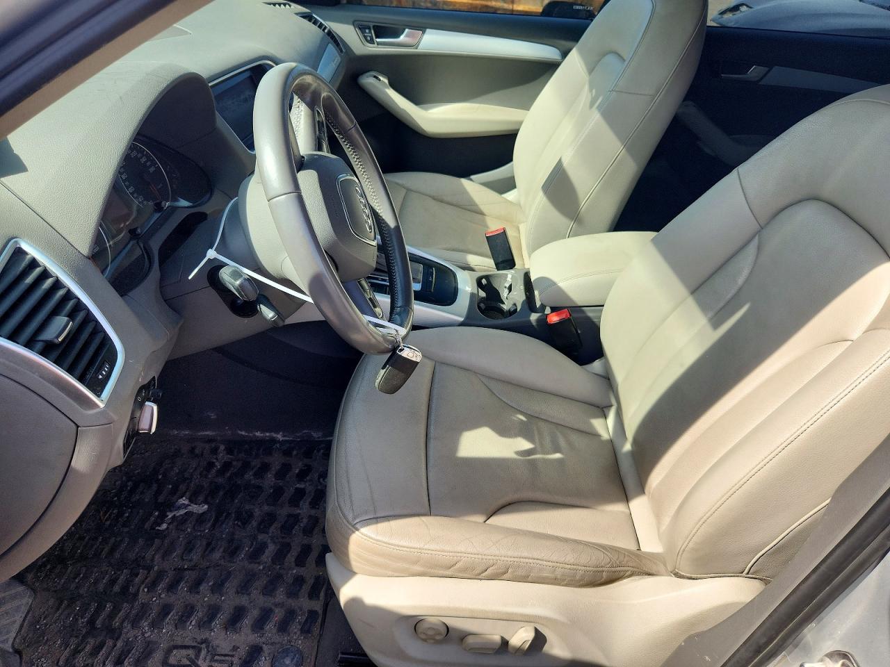 2012 Audi Q5 Premium Plus Silver vin: WA1LFCFP8CA107193