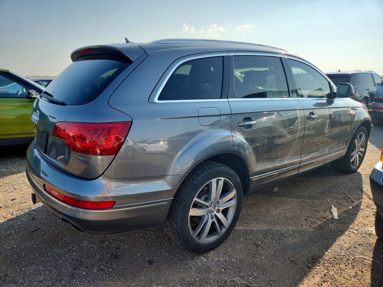 2011 Audi Q7 Premium Plus Gray vin: WA1LGAFE0BD009661