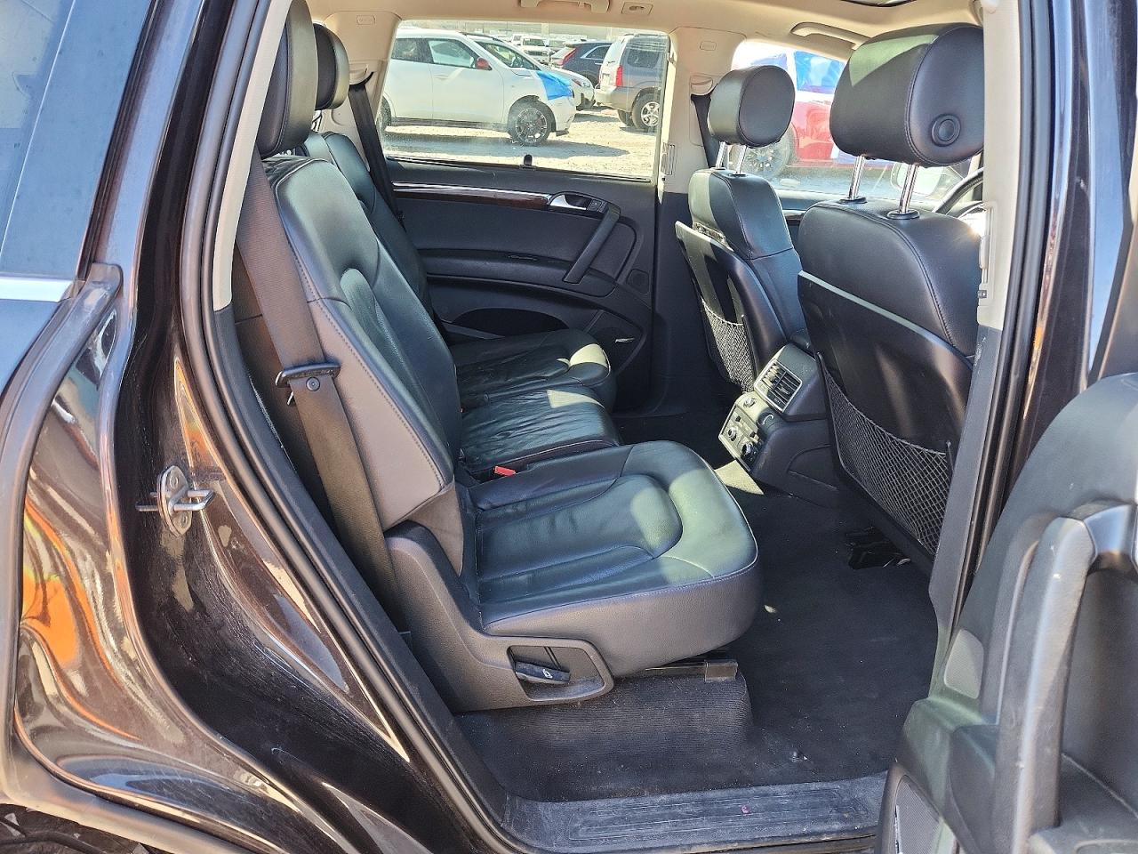 2012 Audi Q7 Premium Plus Серый vin: WA1LGAFE0CD009046