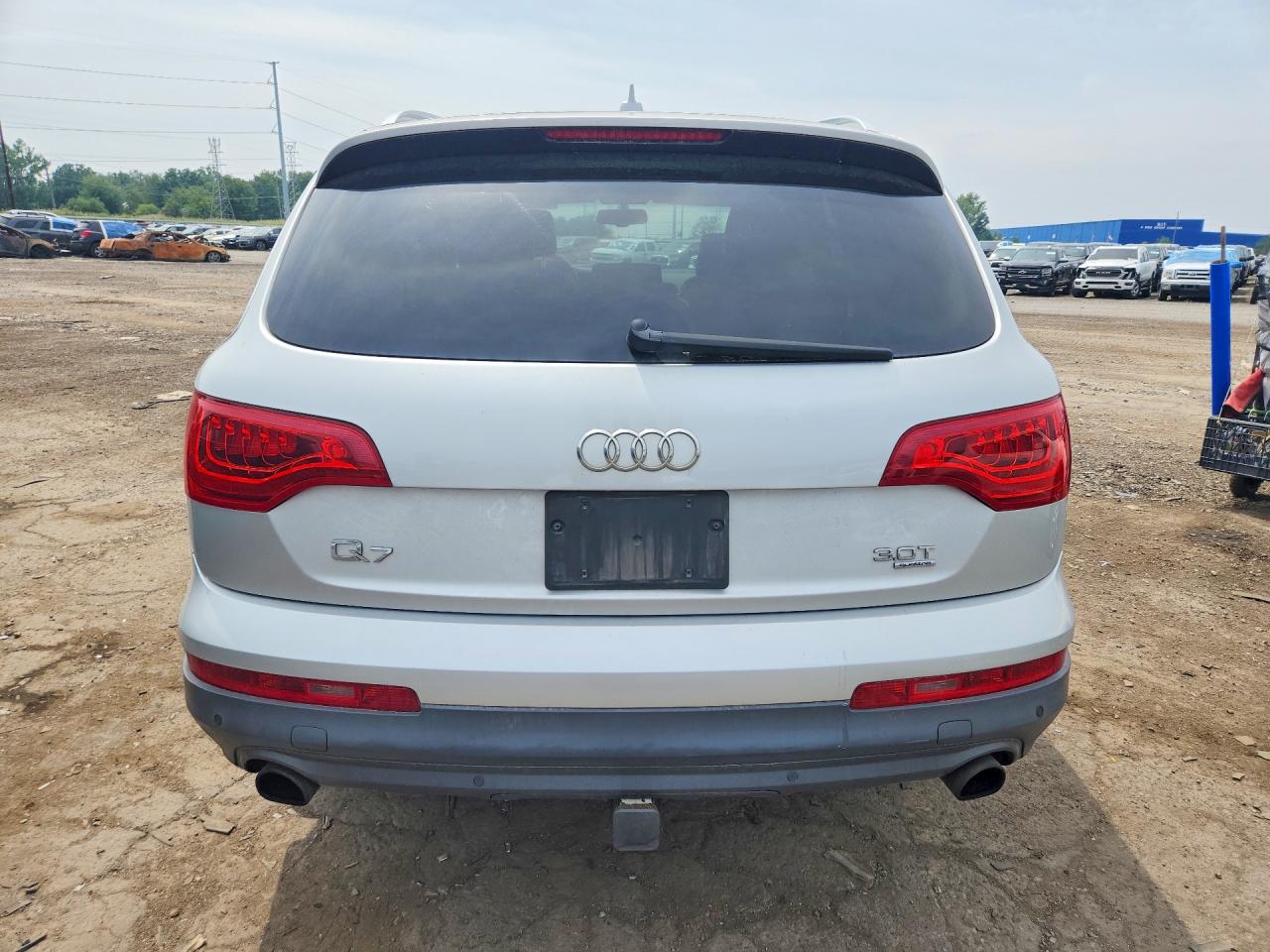2014 Audi Q7 Premium Plus Silver vin: WA1LGAFE0ED015299