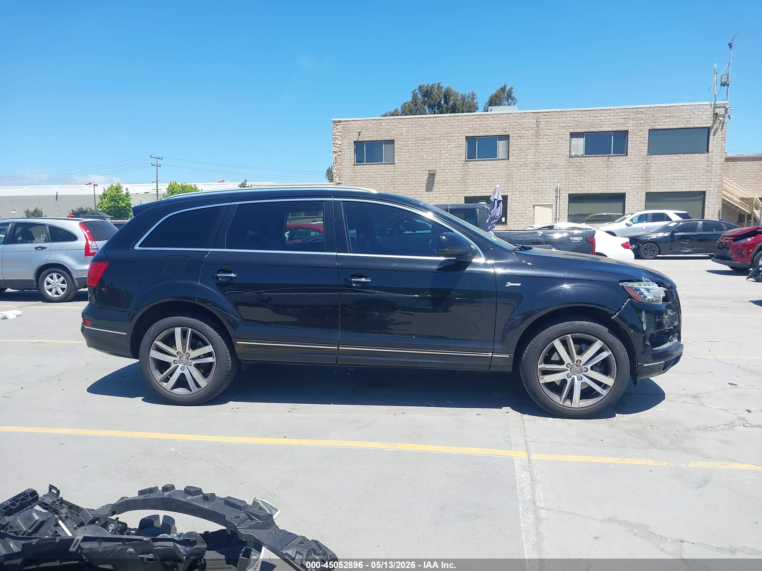 2014 Audi Q7 3.0t Premium Black vin: WA1LGAFE0ED017702