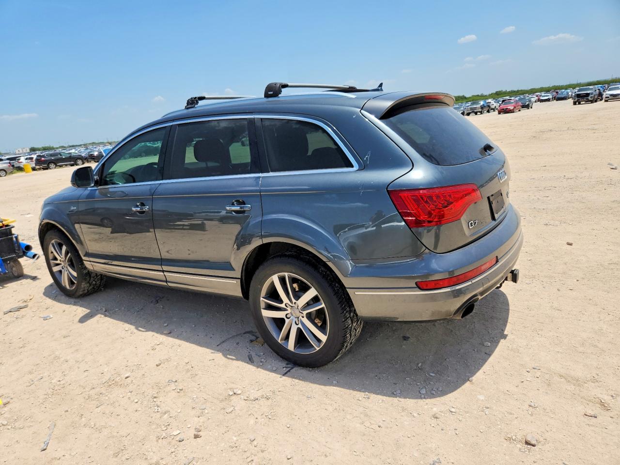 2015 Audi Q7 Premium Plus Gray vin: WA1LGAFE0FD009519