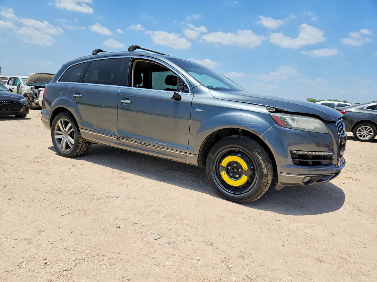 2015 Audi Q7 Premium Plus Gray vin: WA1LGAFE0FD009519