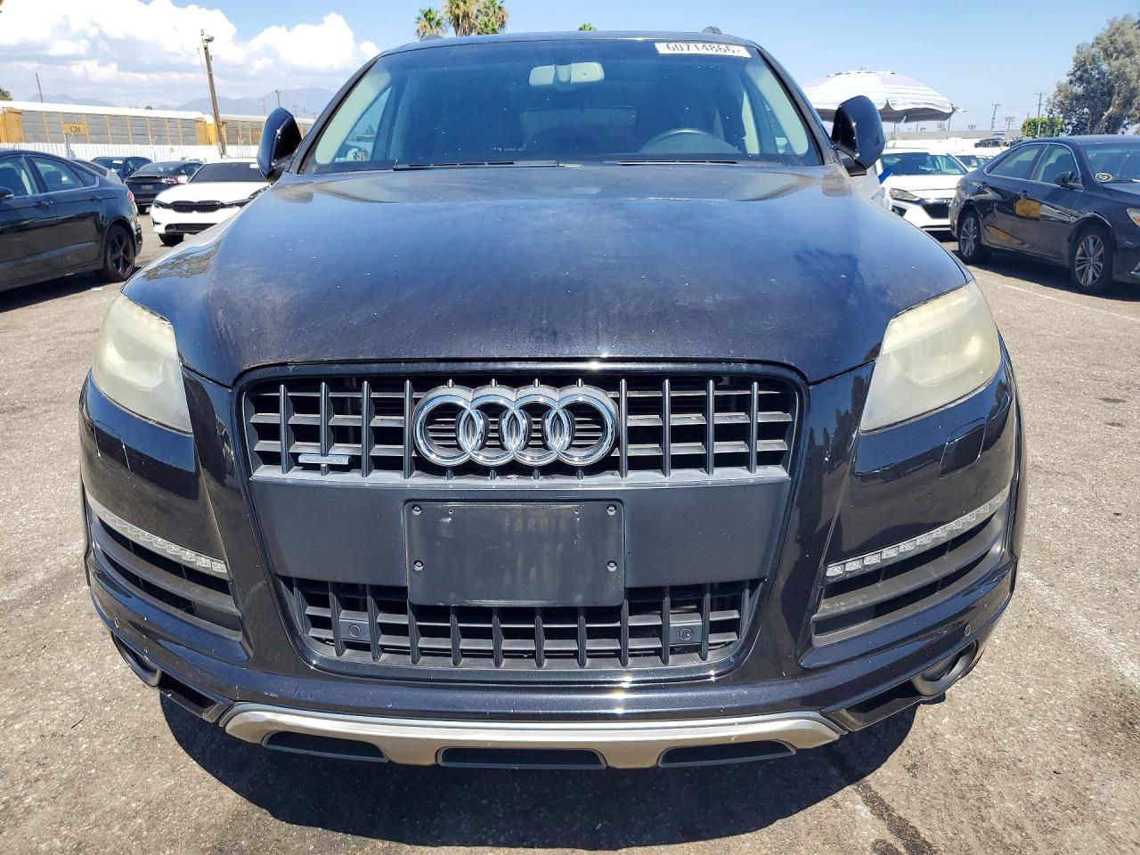 2015 Audi Q7 Premium Plus Черный vin: WA1LGAFE0FD009732