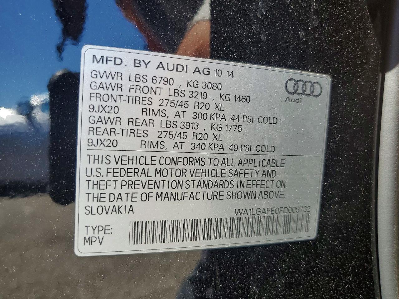 2015 Audi Q7 Premium Plus Черный vin: WA1LGAFE0FD009732