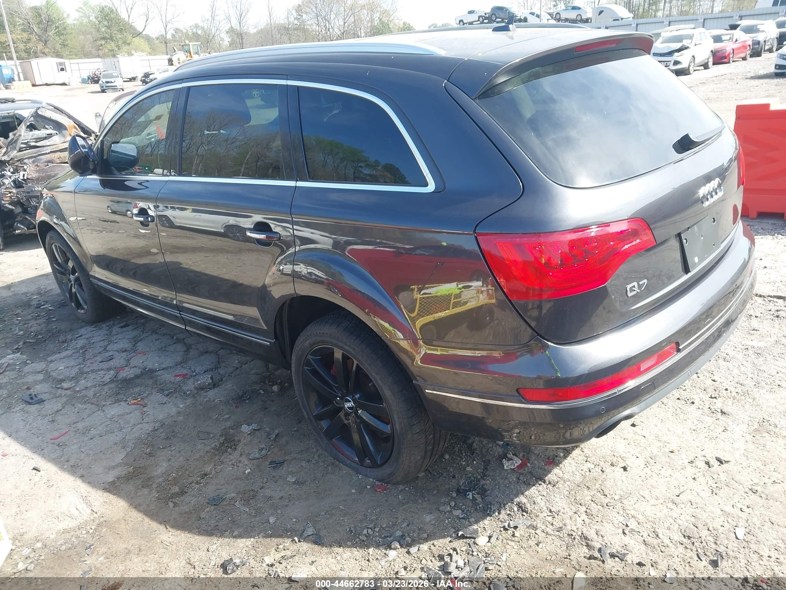 2012 Audi Q7 3.0t Premium Gray vin: WA1LGAFE1CD001912