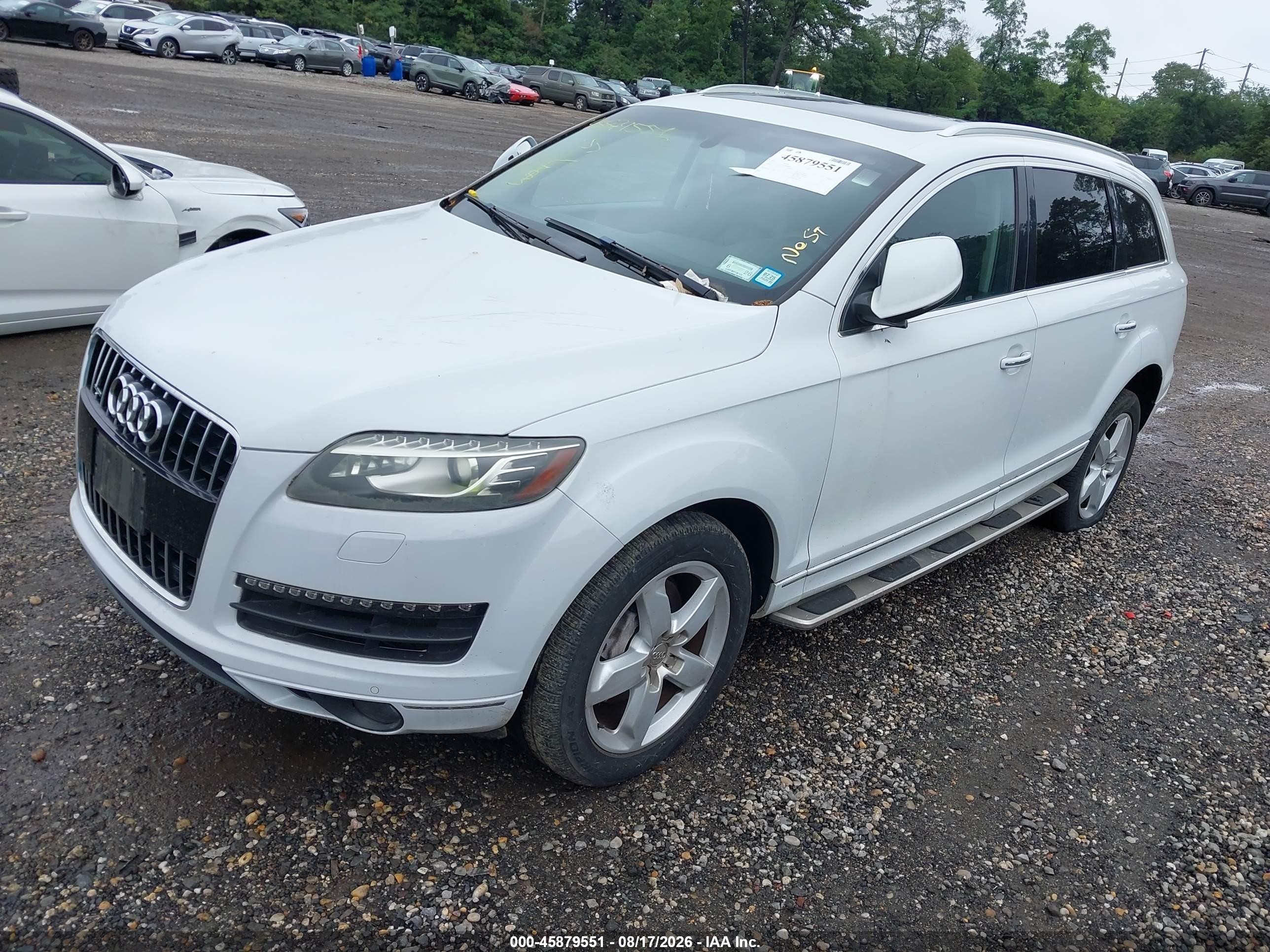 2013 Audi Q7 3.0t Premium White vin: WA1LGAFE1DD000664