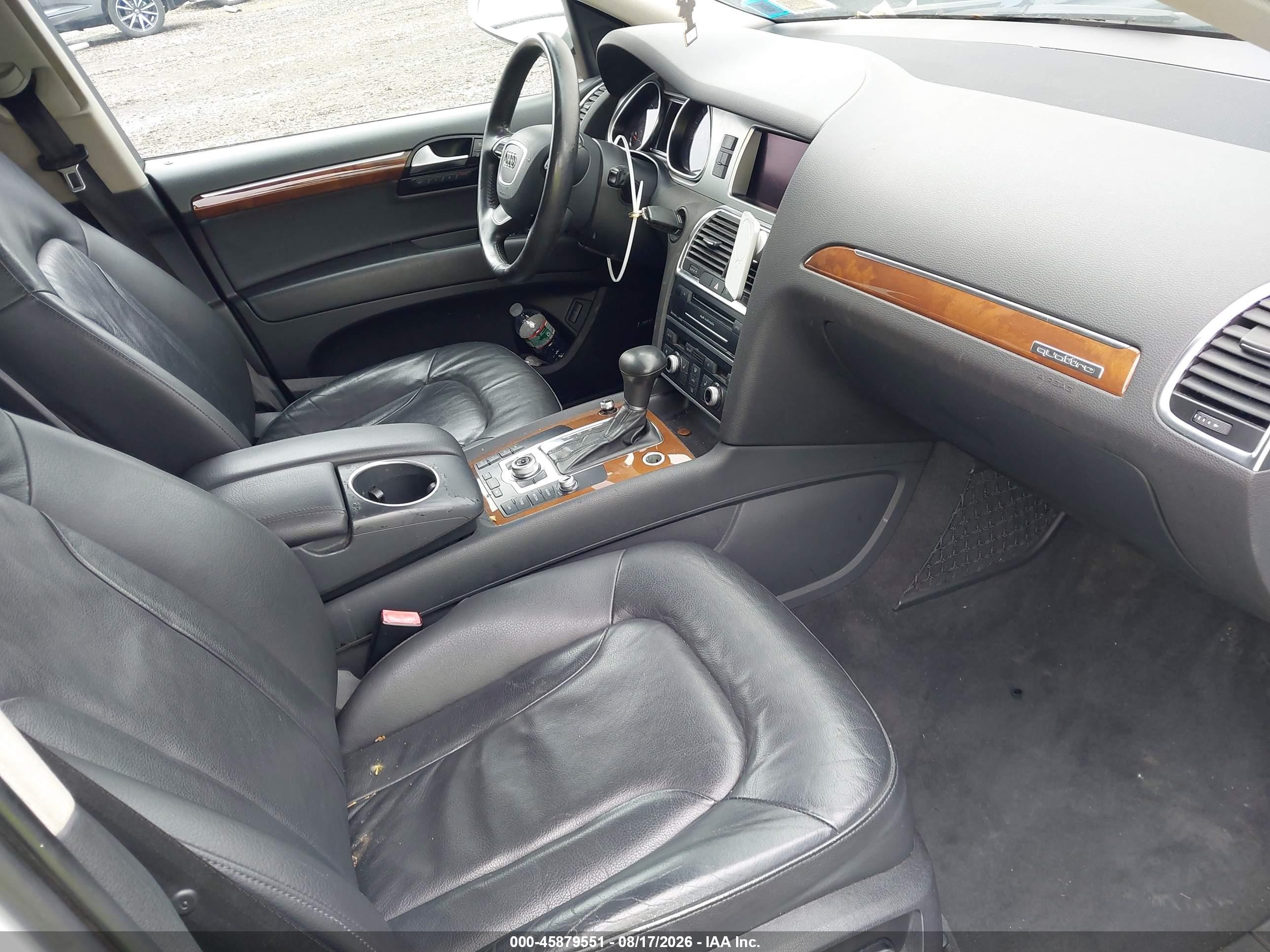 2013 Audi Q7 3.0t Premium White vin: WA1LGAFE1DD000664