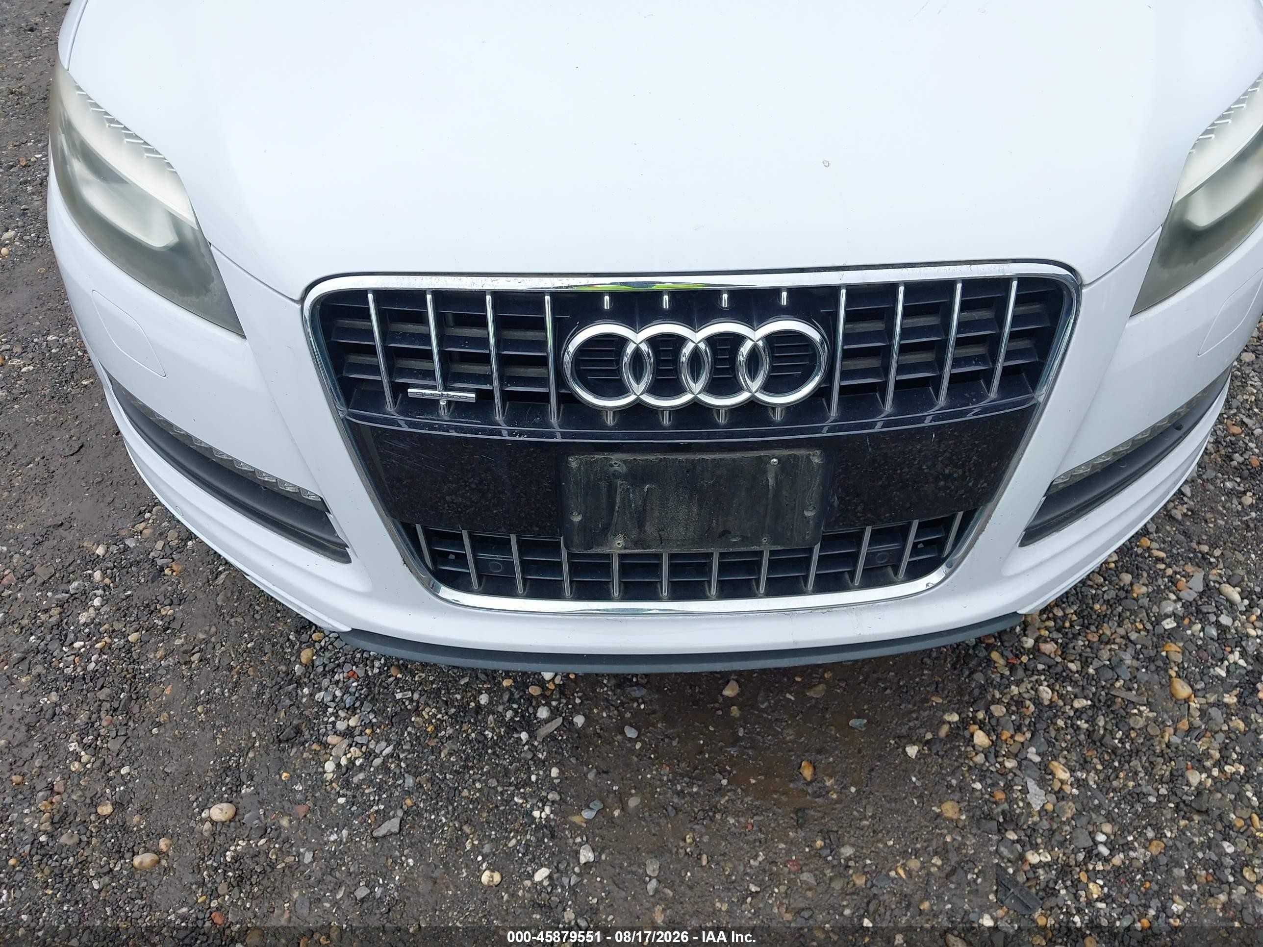 2013 Audi Q7 3.0t Premium White vin: WA1LGAFE1DD000664