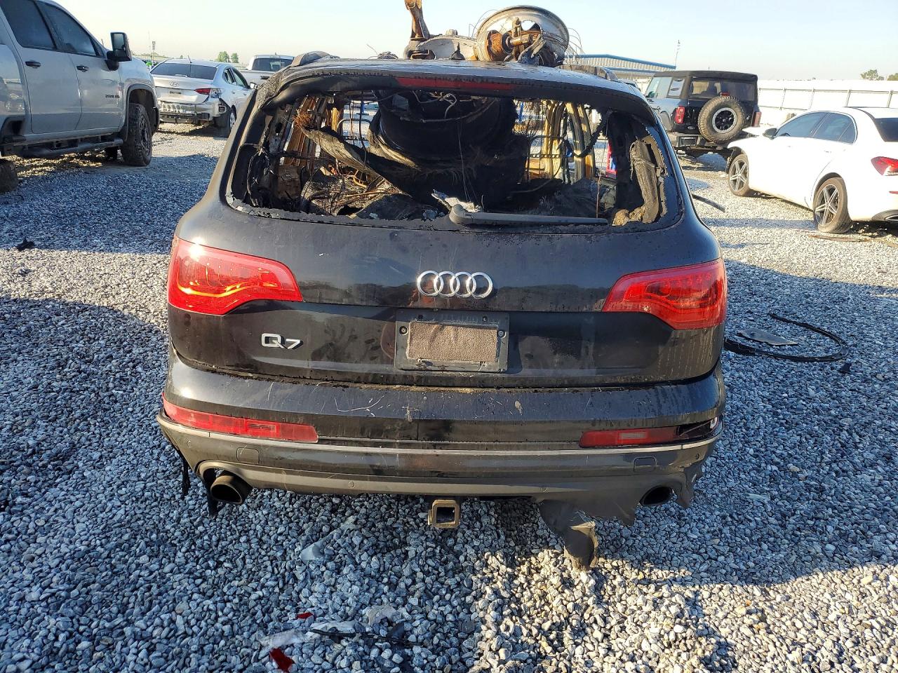 2013 Audi Q7 Premium Plus Black vin: WA1LGAFE1DD011146