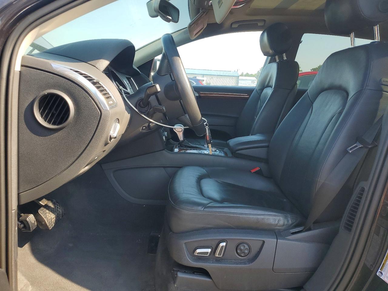 2014 Audi Q7 Premium Plus Black vin: WA1LGAFE1ED007115