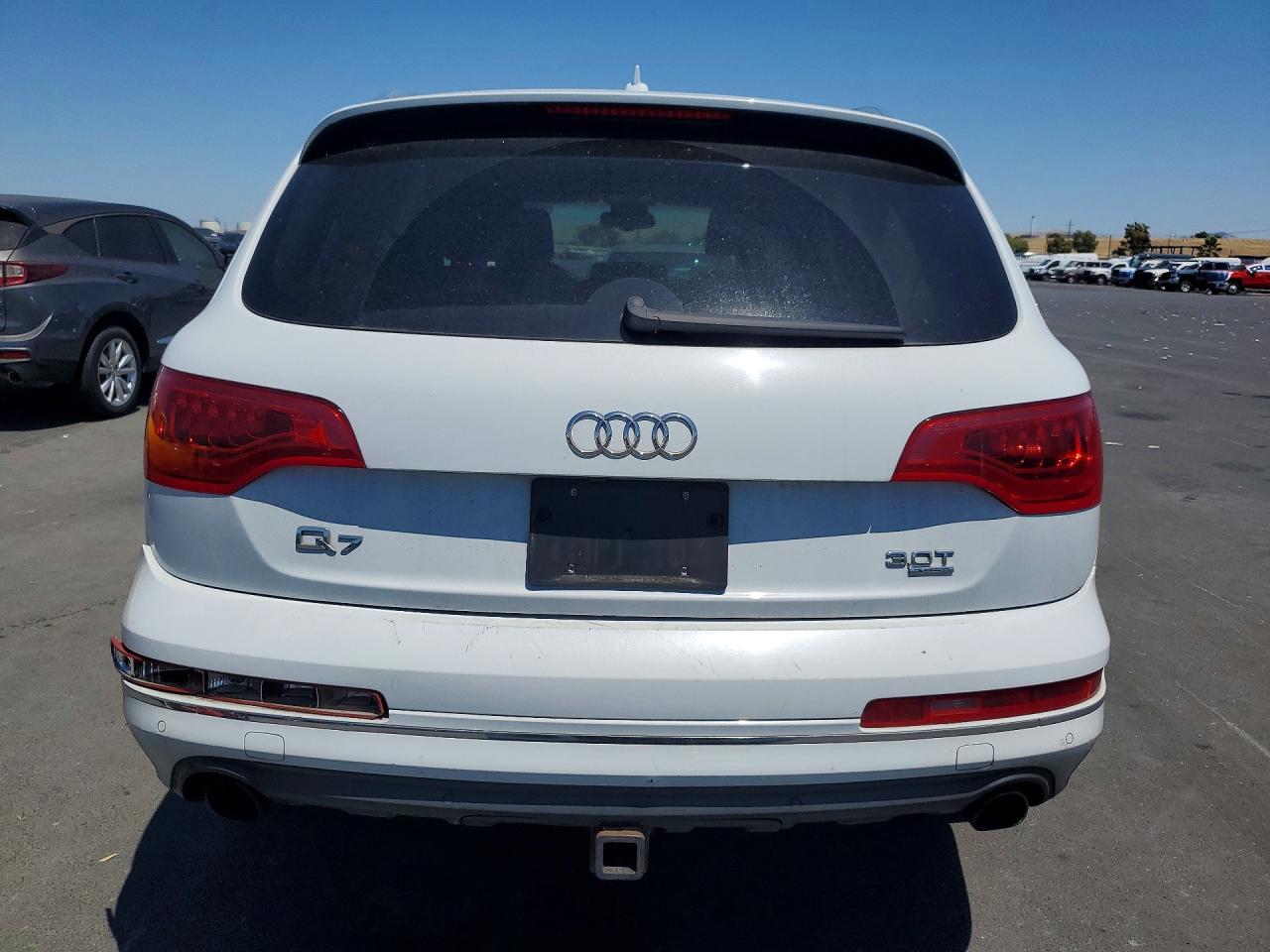 2015 Audi Q7 Premium Plus White vin: WA1LGAFE1FD003860