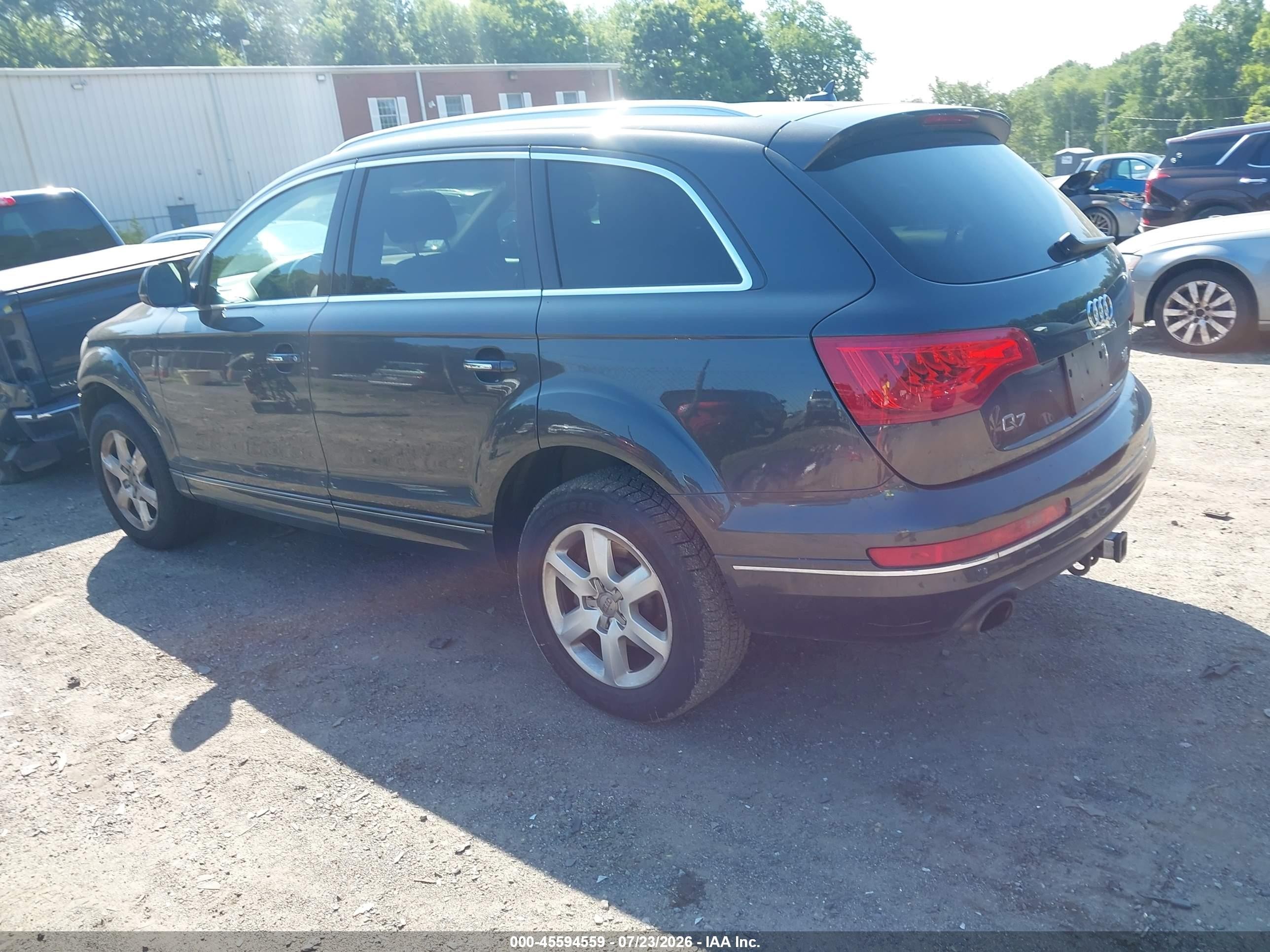 2015 Audi Q7 3.0t Premium Black vin: WA1LGAFE1FD004779