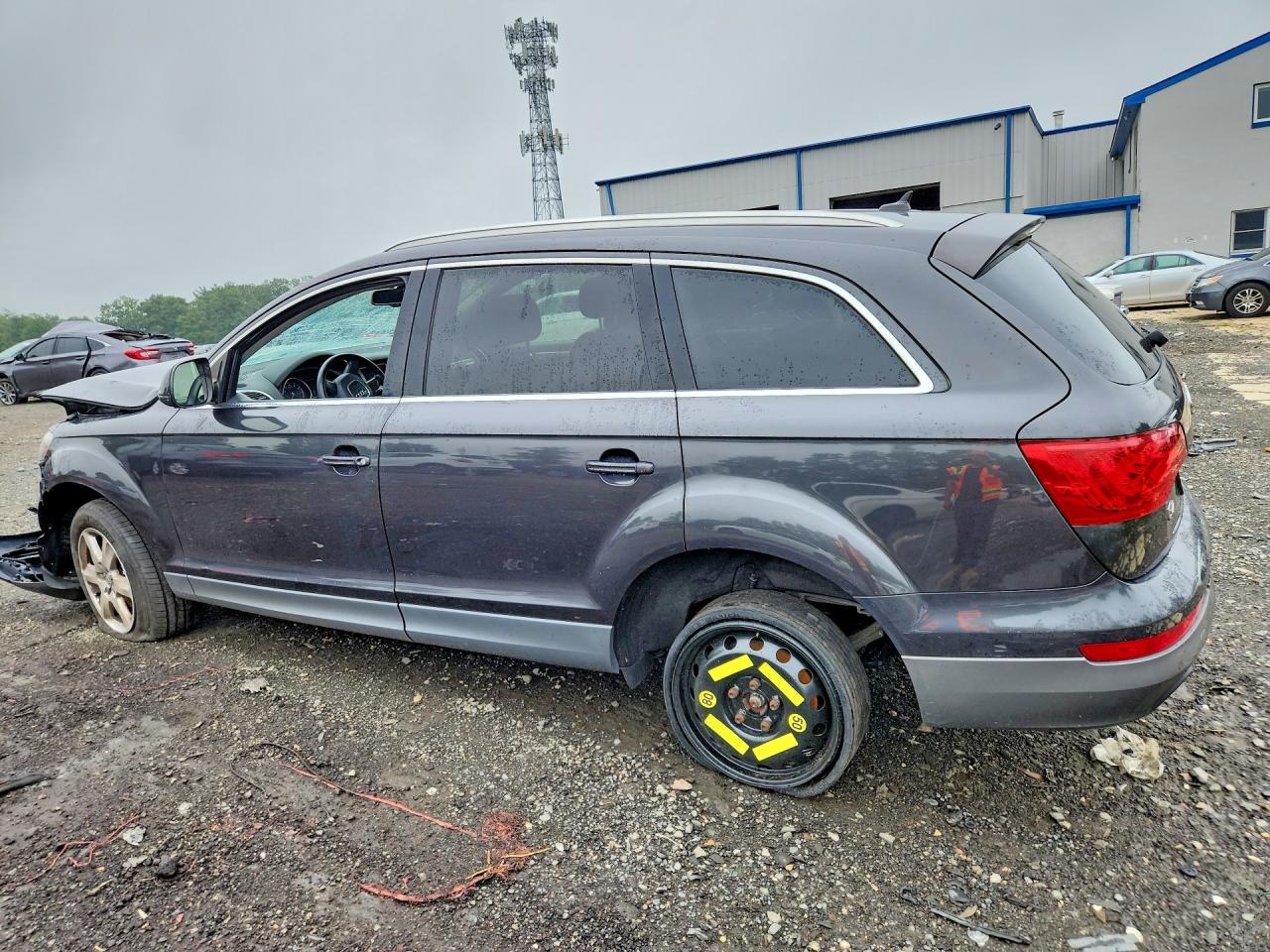 2011 Audi Q7 Premium Plus Gray vin: WA1LGAFE2BD001321