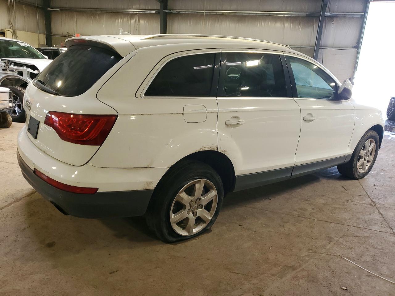 2012 Audi Q7 Premium Plus White vin: WA1LGAFE2CD002440