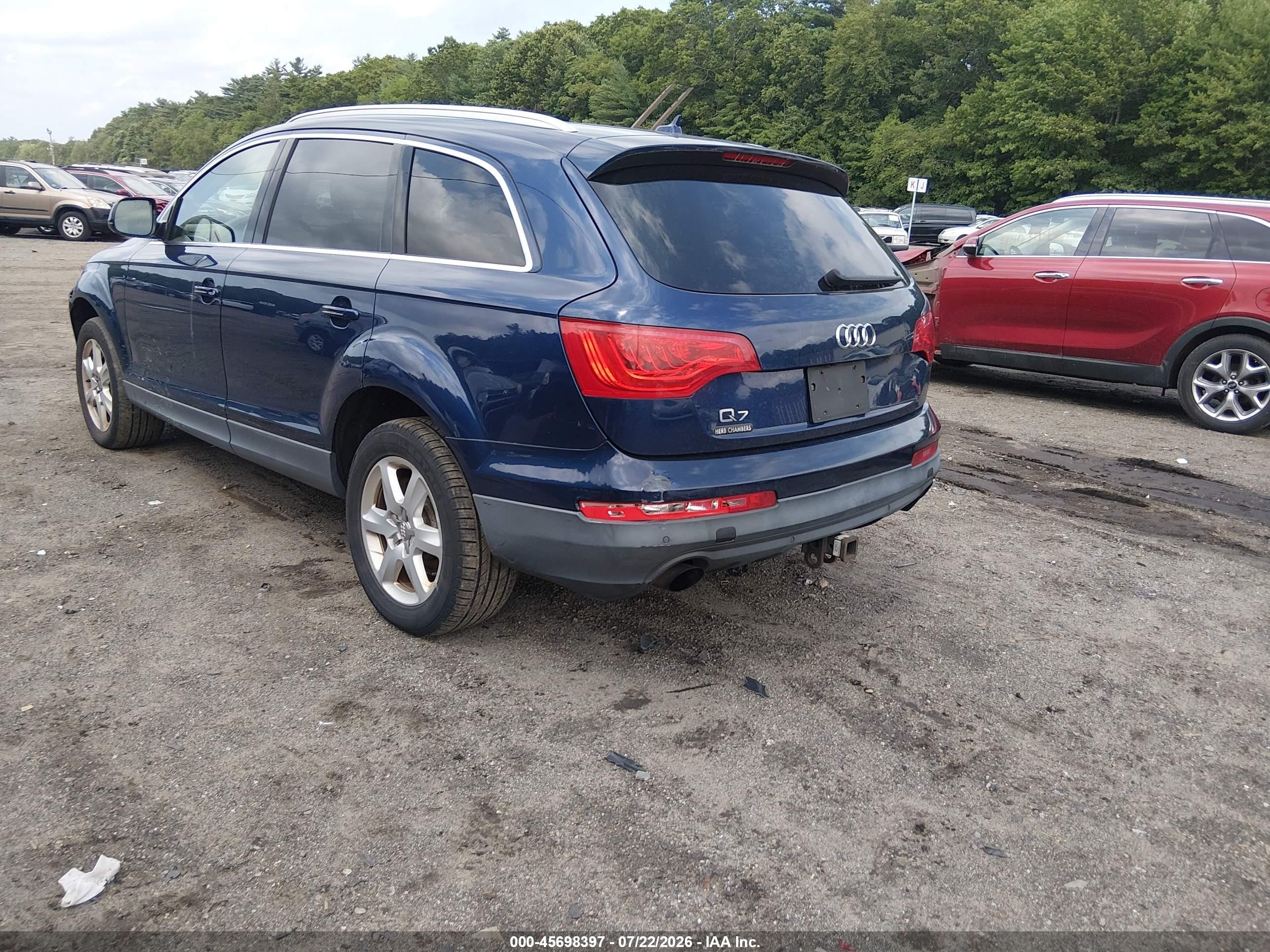 2012 Audi Q7 3.0t Premium Blue vin: WA1LGAFE2CD008335