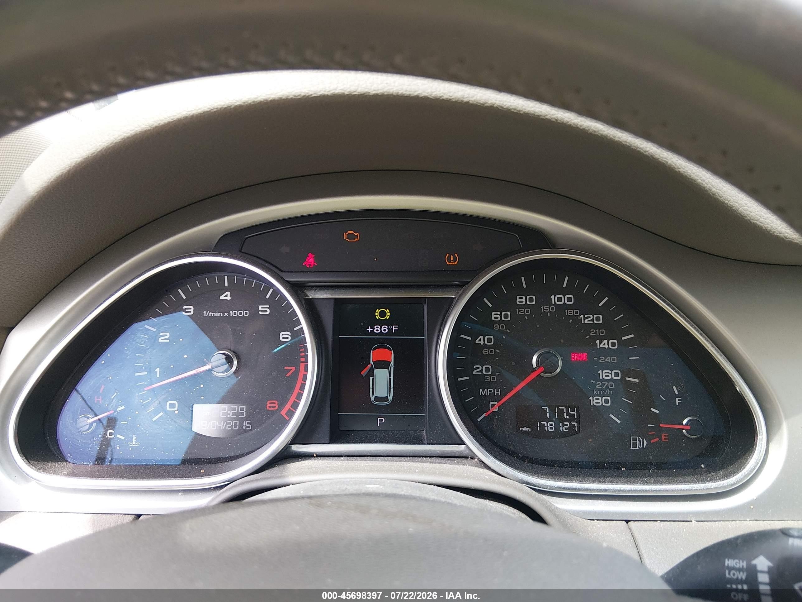 2012 Audi Q7 3.0t Premium Blue vin: WA1LGAFE2CD008335