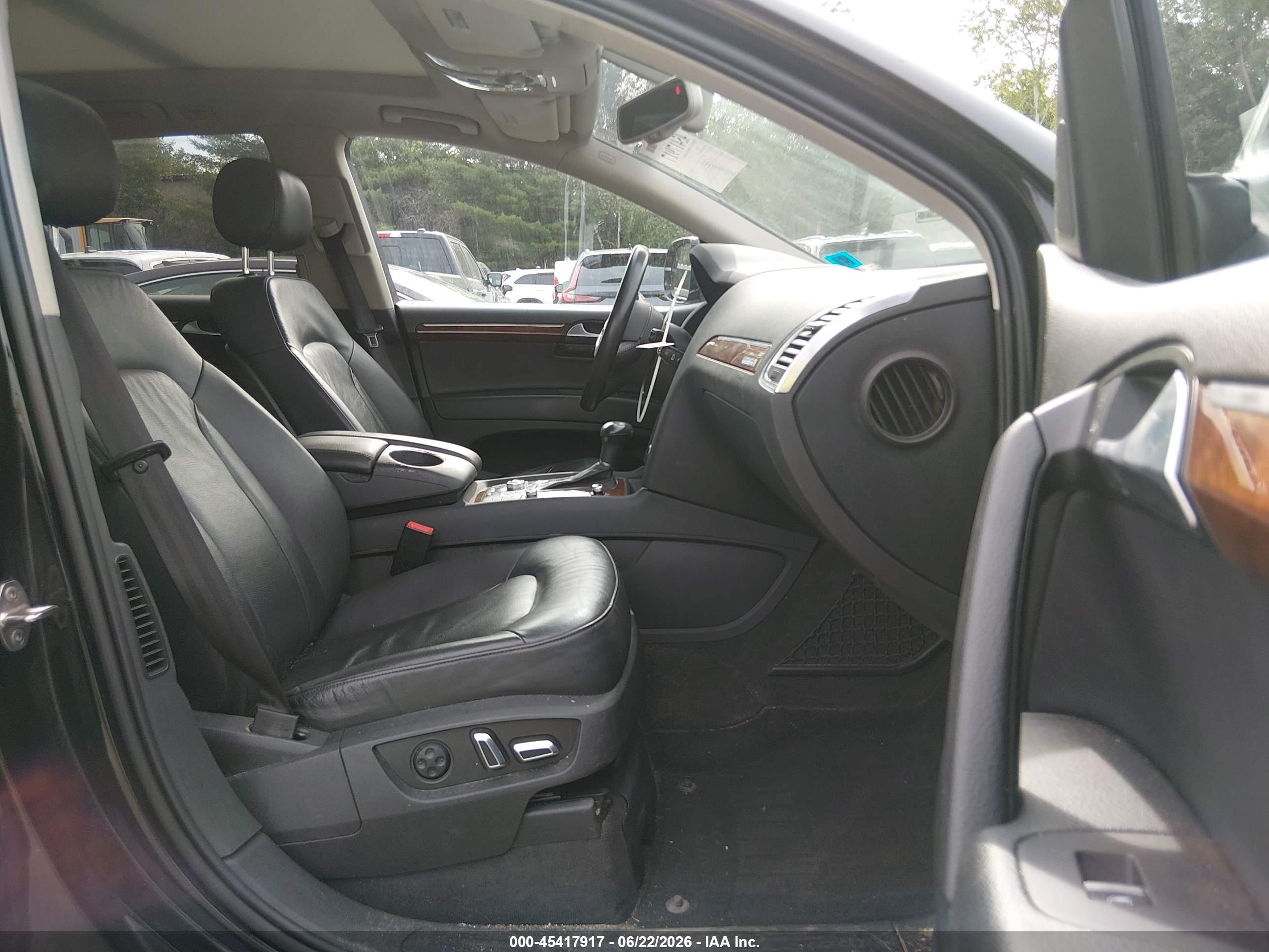 2013 Audi Q7 3.0t Premium Black vin: WA1LGAFE2DD001435