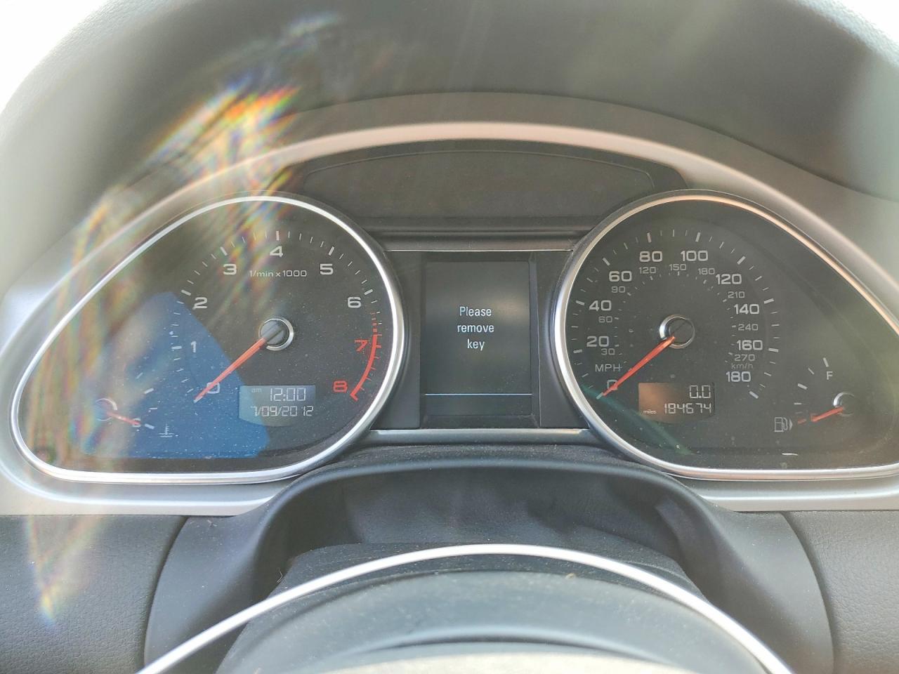 2014 Audi Q7 Premium Plus Silver vin: WA1LGAFE2ED004031