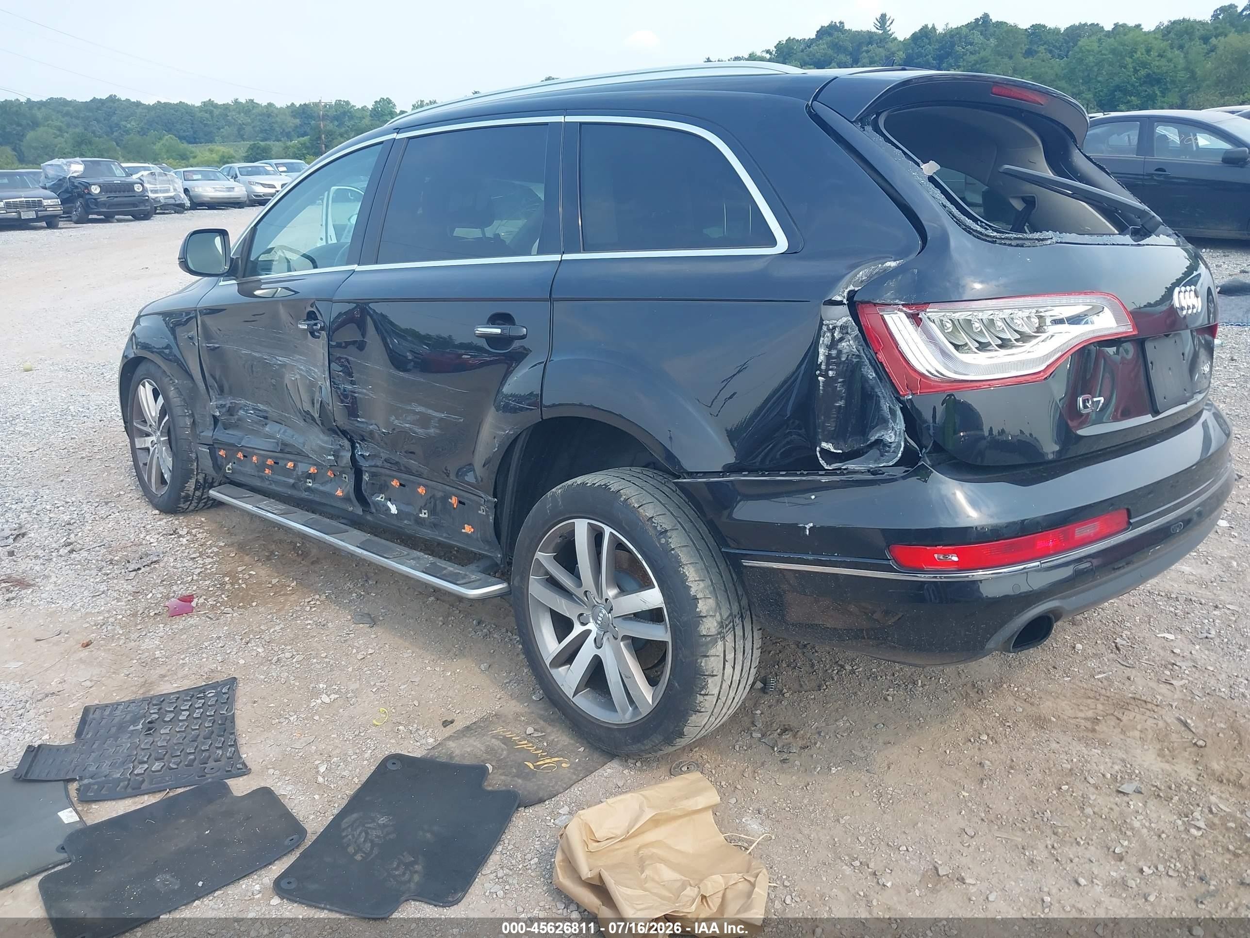 2015 Audi Q7 3.0t Premium Black vin: WA1LGAFE2FD022076