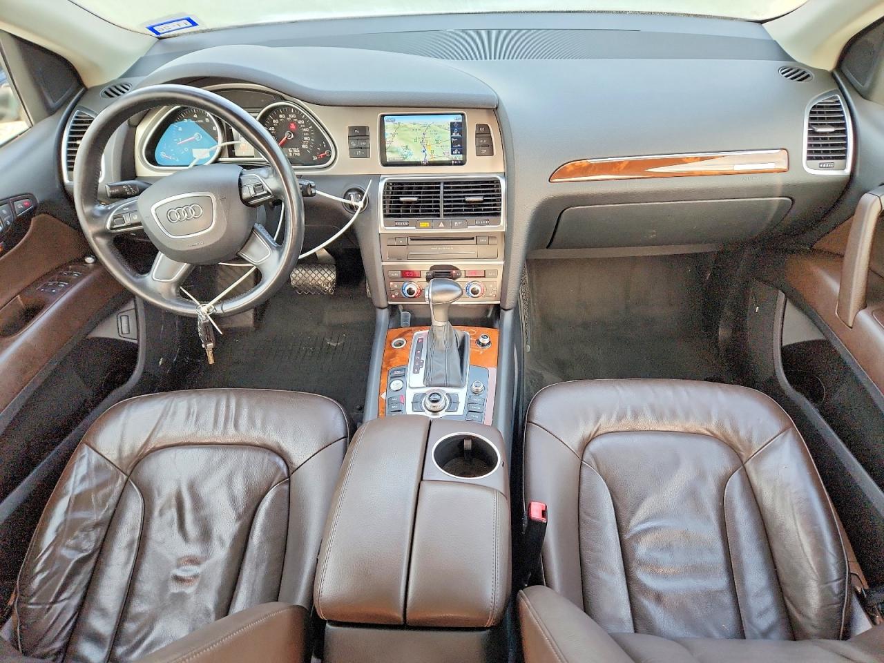 2015 Audi Q7 Premium Plus Черный vin: WA1LGAFE2FD032493
